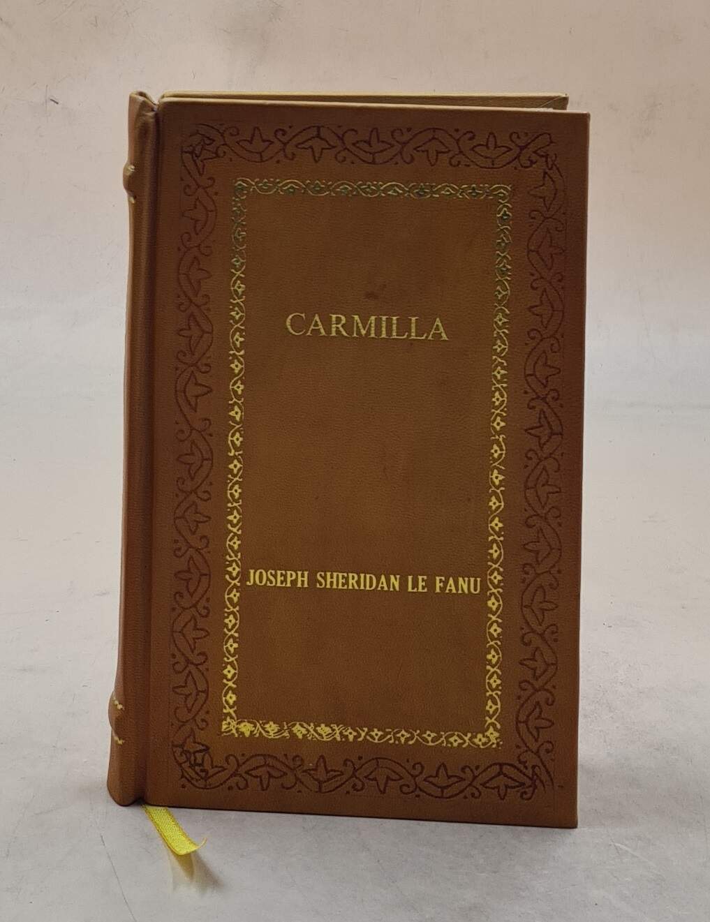 Carmilla [PREMIUM LEATHER BOUND]