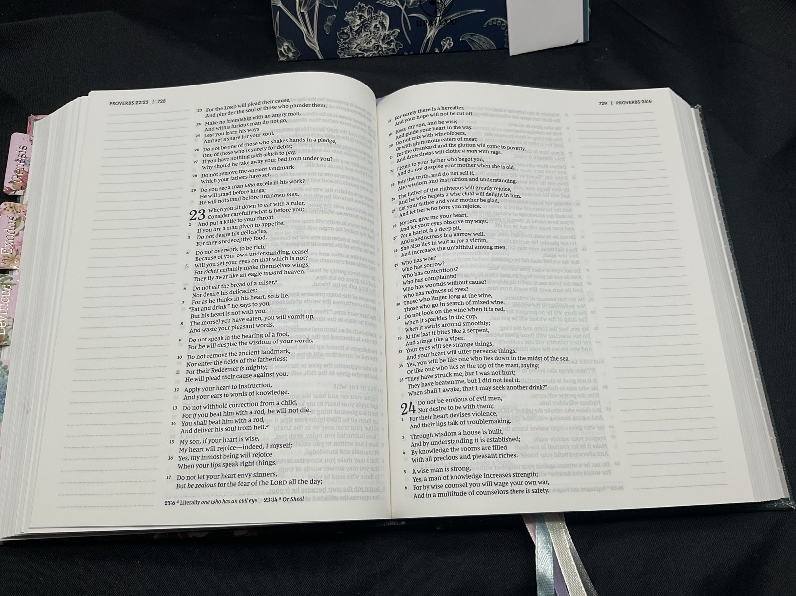 NKJV Journal the Word Bible Cloth over Board Gray USED SEE Description 2018