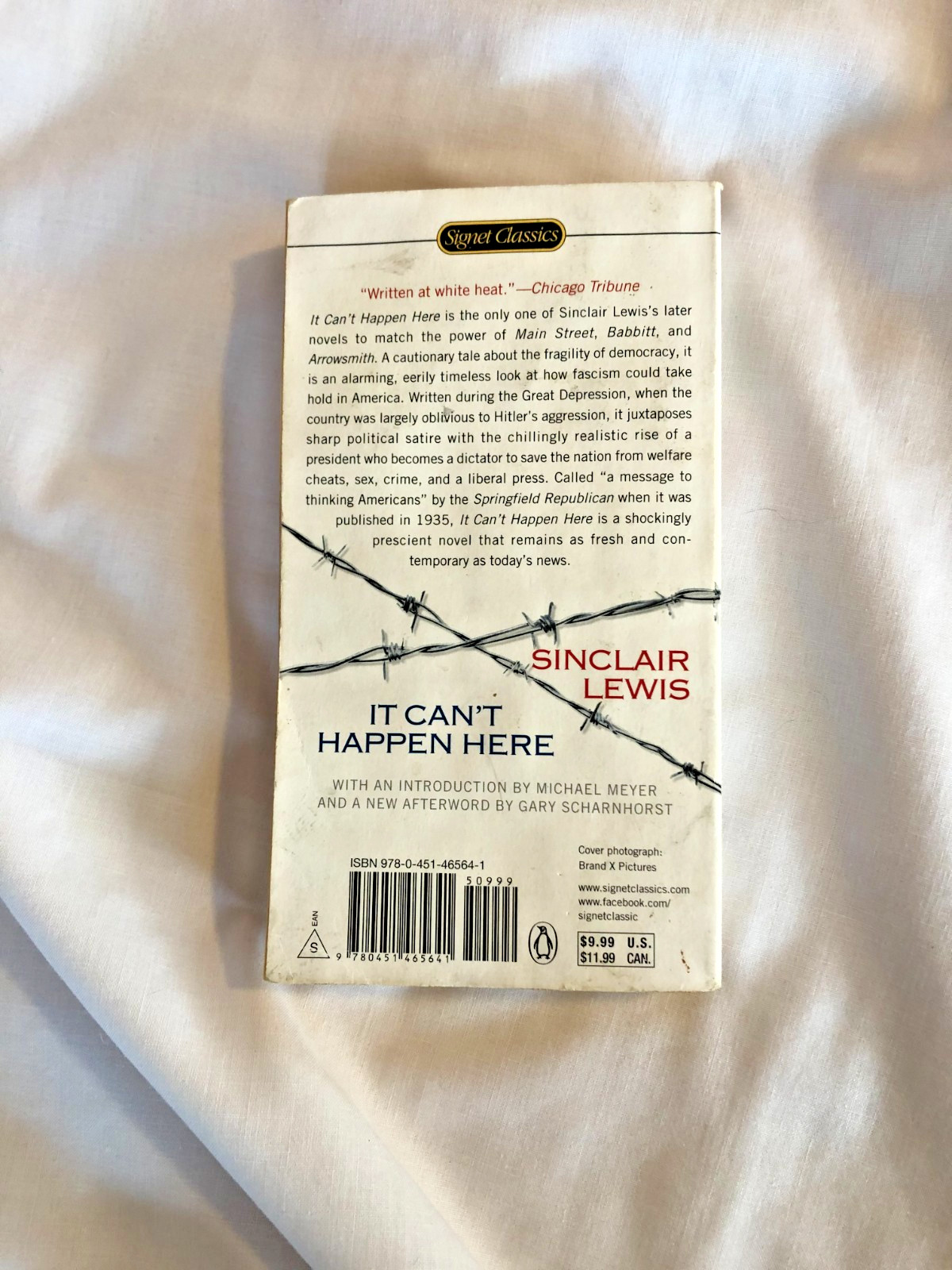 IT CAN’T HAPPEN HERE by SINCLAIR LEWIS SIGNET CLASSICS PBK 2014