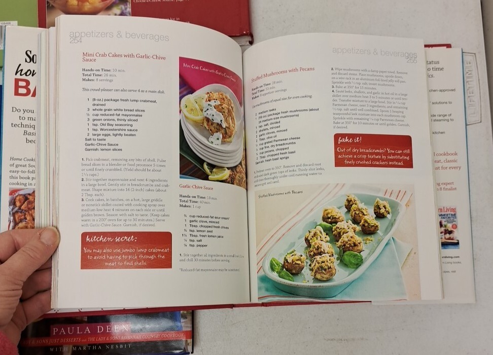 HC Cookbooks Lot Of 8. Christmas, Food & Wine, Southern Living, More #6.6.9