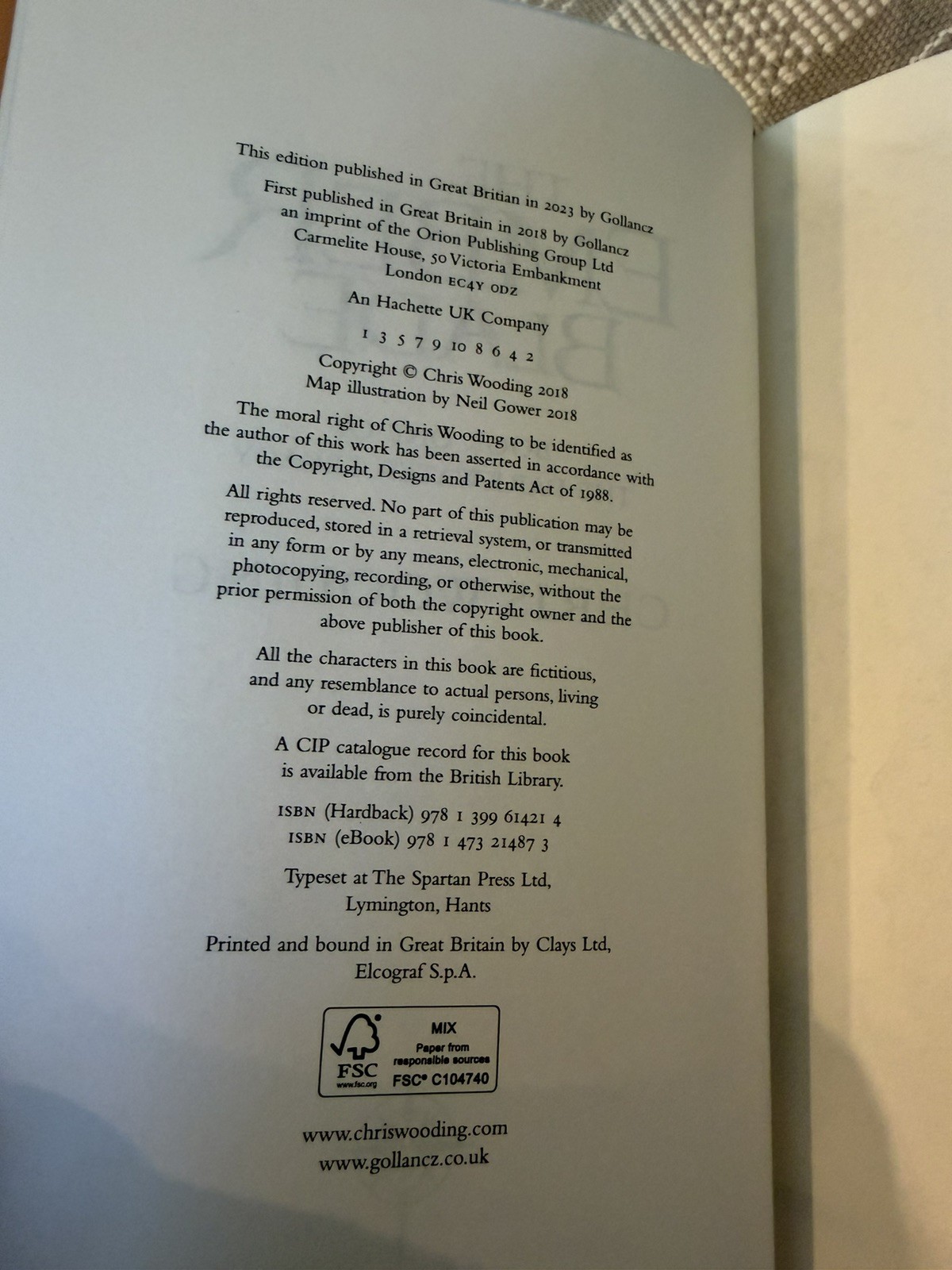 SIGNED Chris Wooding Ember Blade & the Shadow Casket Broken Binding 1st Print
