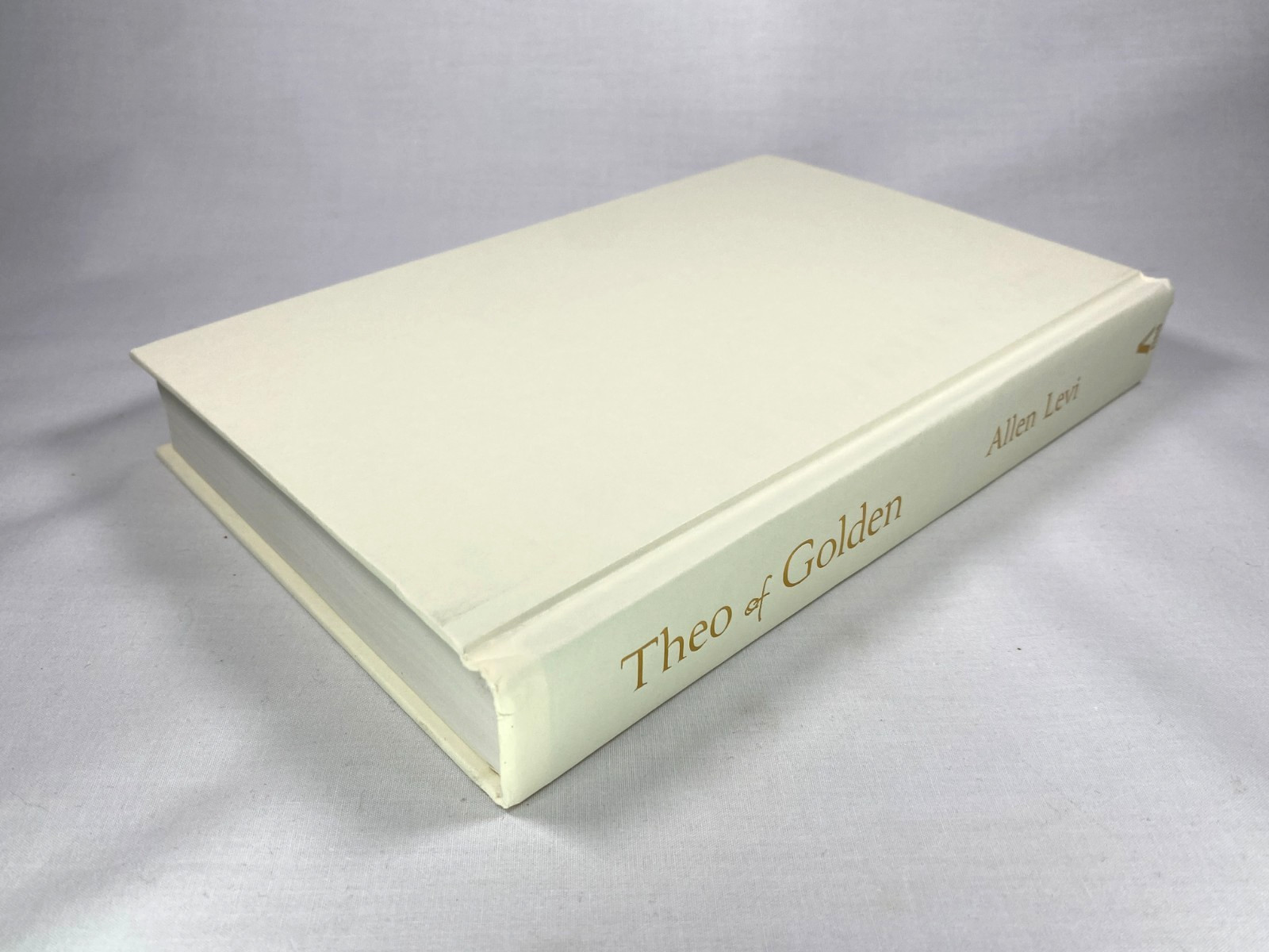 SIGNED – THEO OF GOLDEN Allen Levi – 1ST PRINTING – hardcover dust jacket – NEW