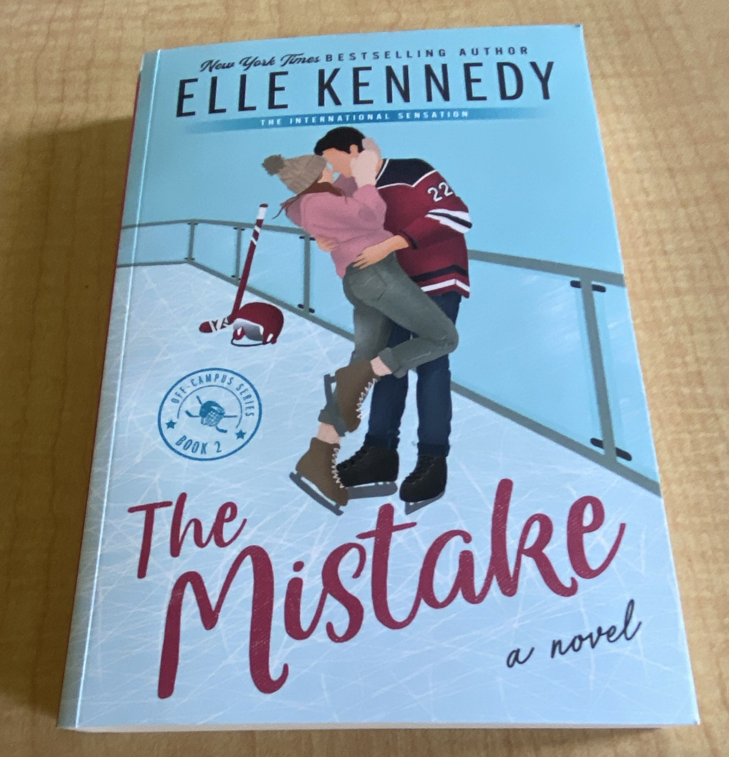 The Mistake (Off-Campus) by Elle Kennedy, Bloom Books Romance Fiction Novel PB