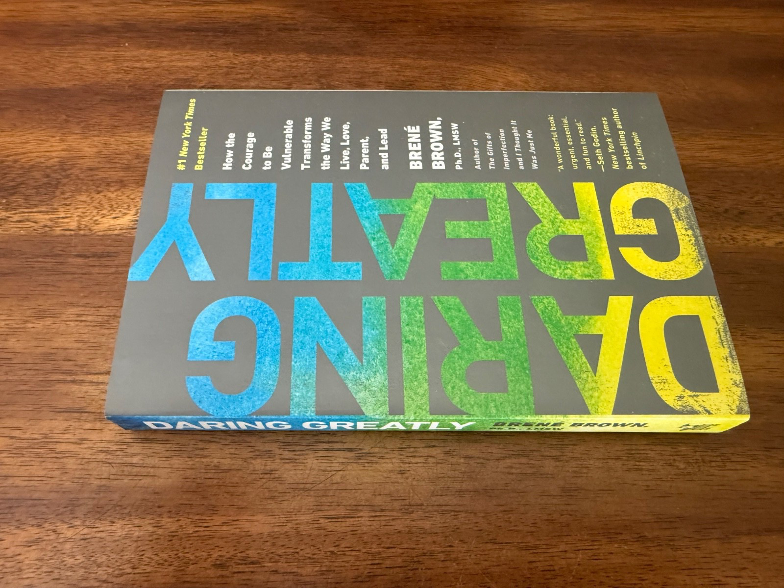 Daring Greatly : How the Courage to Be Vulnerable…by Brene Brown (2015, TPB)