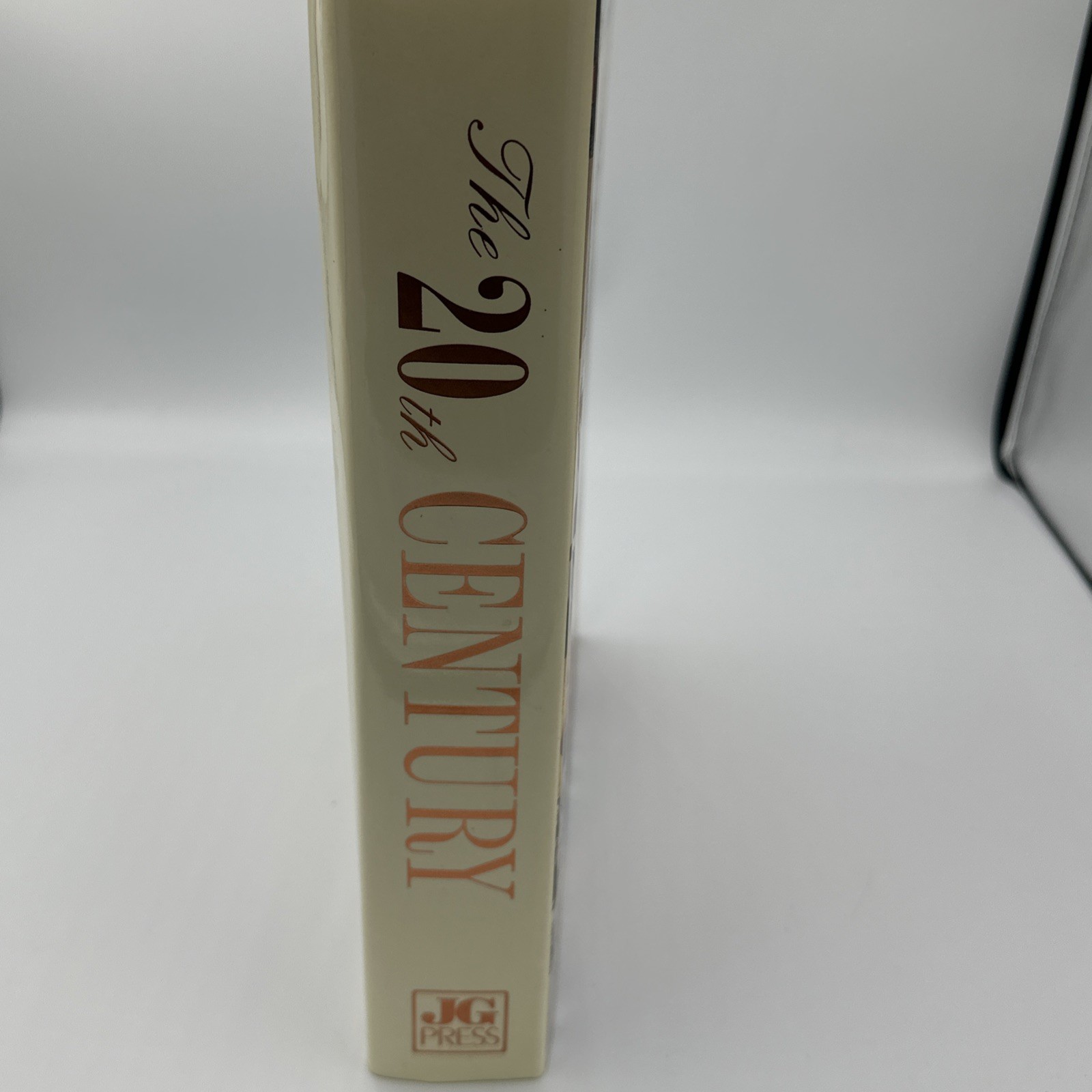 Millennium Edition The 20th Century An Illustrated History Of Our Lives & Times
