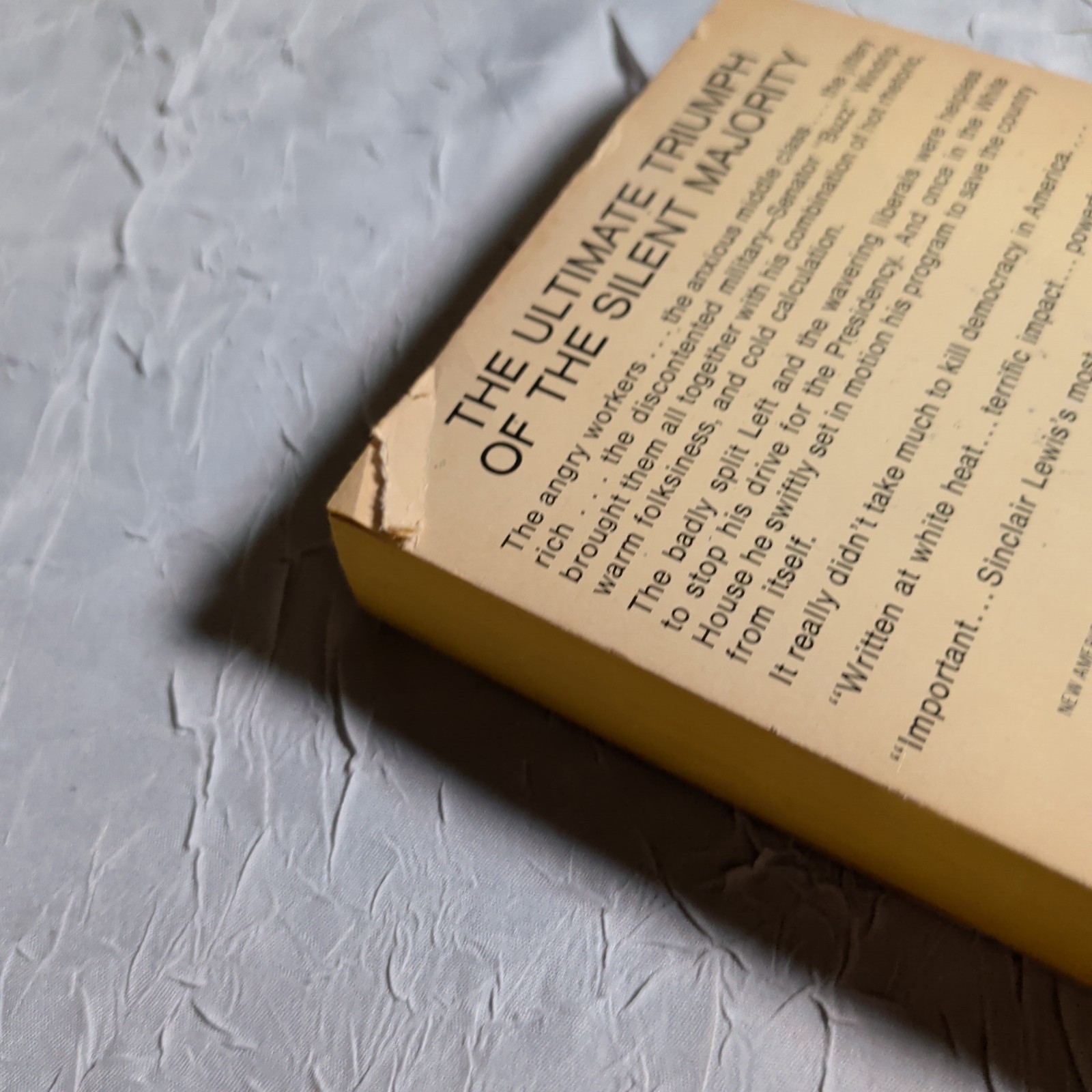 It Can’t Happen Here, by Sinclair Lewis Signet 1st PAPERBACK Printing 1970