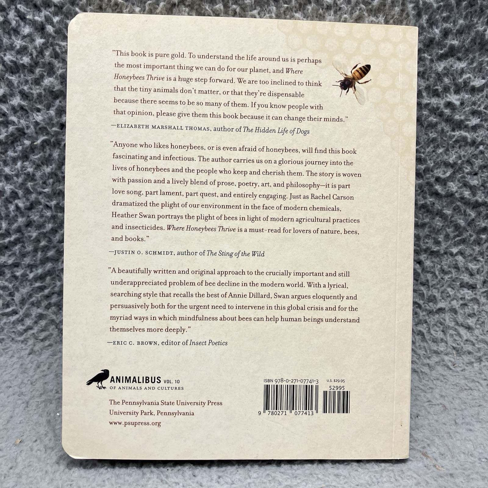 Where Honeybees Thrive: Stories from th… by Swan, Heather Paperback / softback