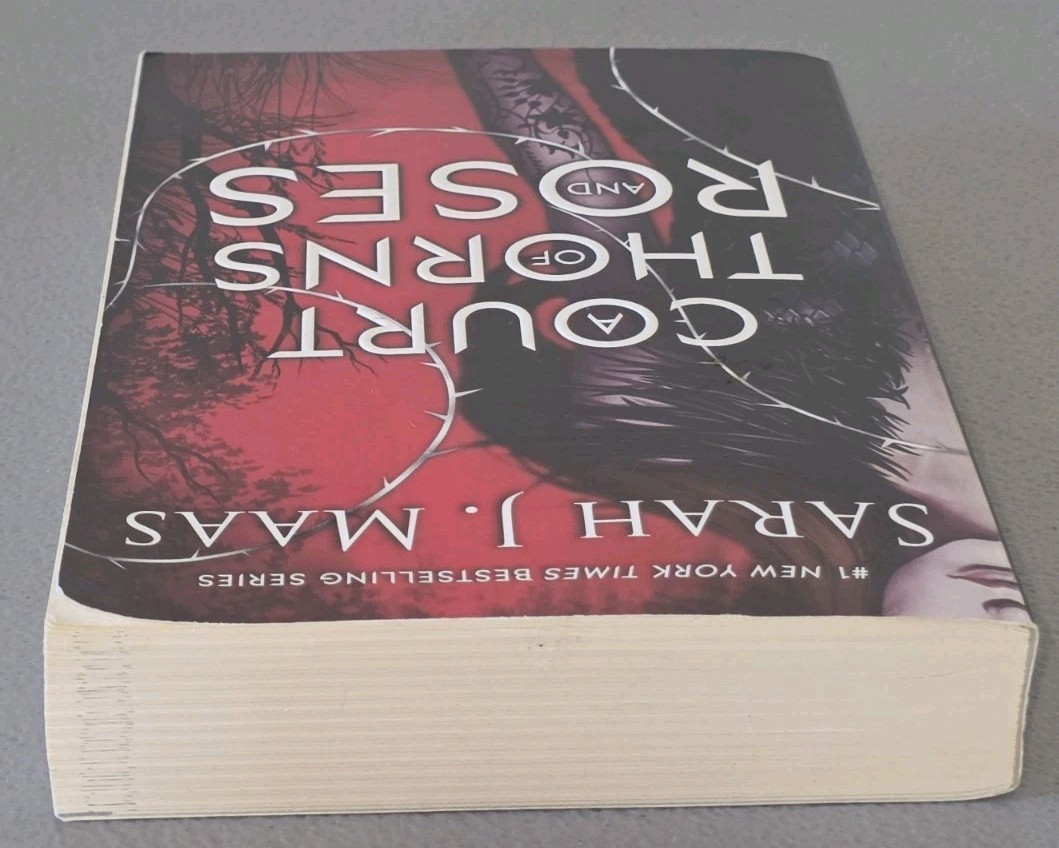 Court of Thorns & Roses by Sarah J. Maas (2016, Original OOP Cover, Paperback)