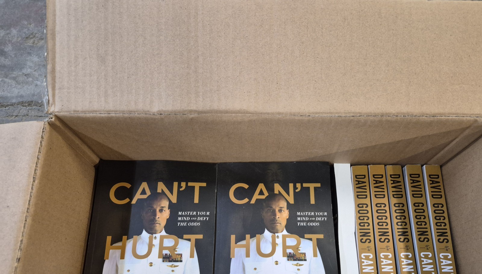 ㋡Cant Hurt Me Master Your Mind and Defy the Odds by David Goggins*s* Lot Of 20