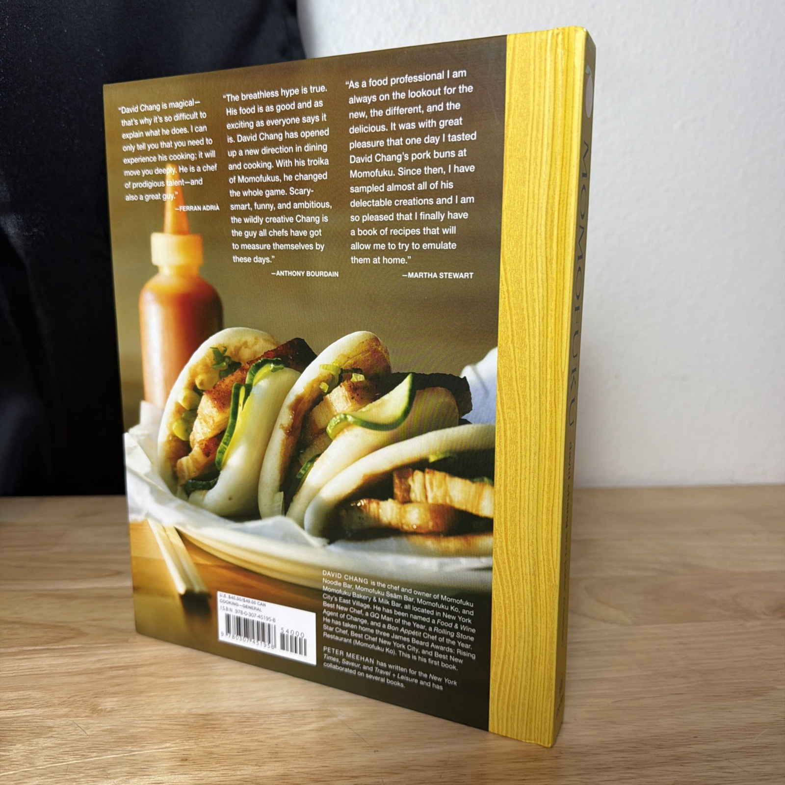 Momofuku : A Cookbook by Peter Meehan and David Chang (2009, Hardcover)