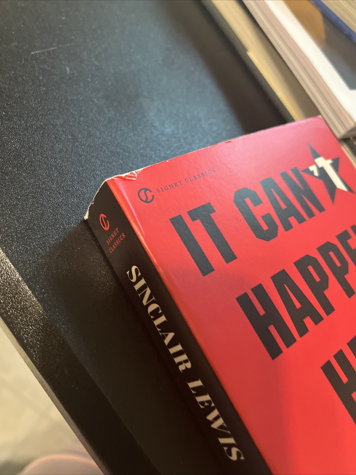 Book: It Can’t Happen Here, Sinclair Lewis