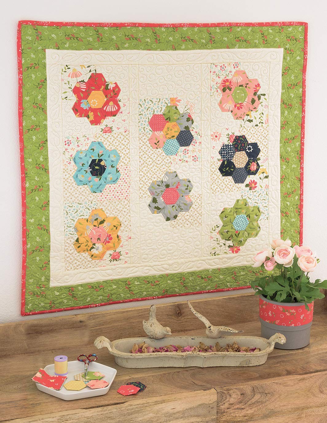 1 PCS Labor Of Love Scrappy Quilts At The Heart Of Home Book Sewing Patterns