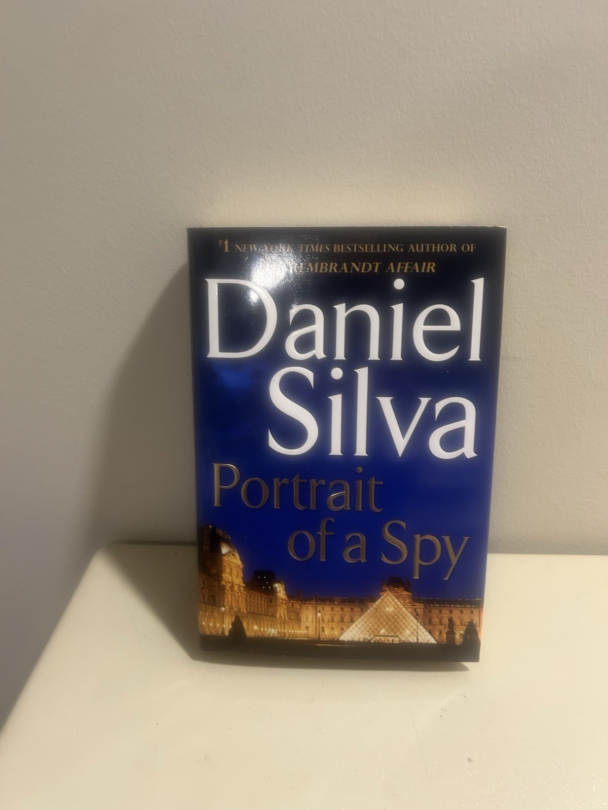 LOT 18 GABRIEL ALLON BOOKS Daniel Silva 1st Ed Edition 1 Signed HCDJ Firsts