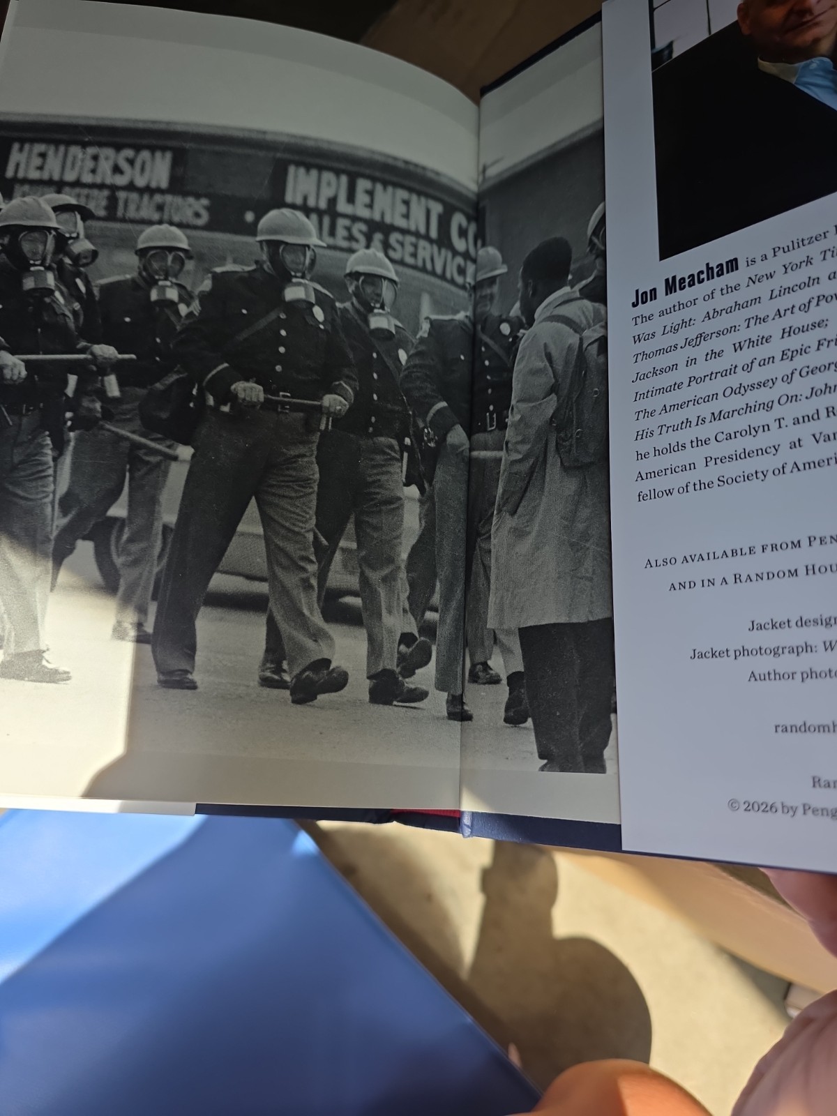 American Struggle : Democracy, Dissent, and the Pursuit of a More Perfect Union: