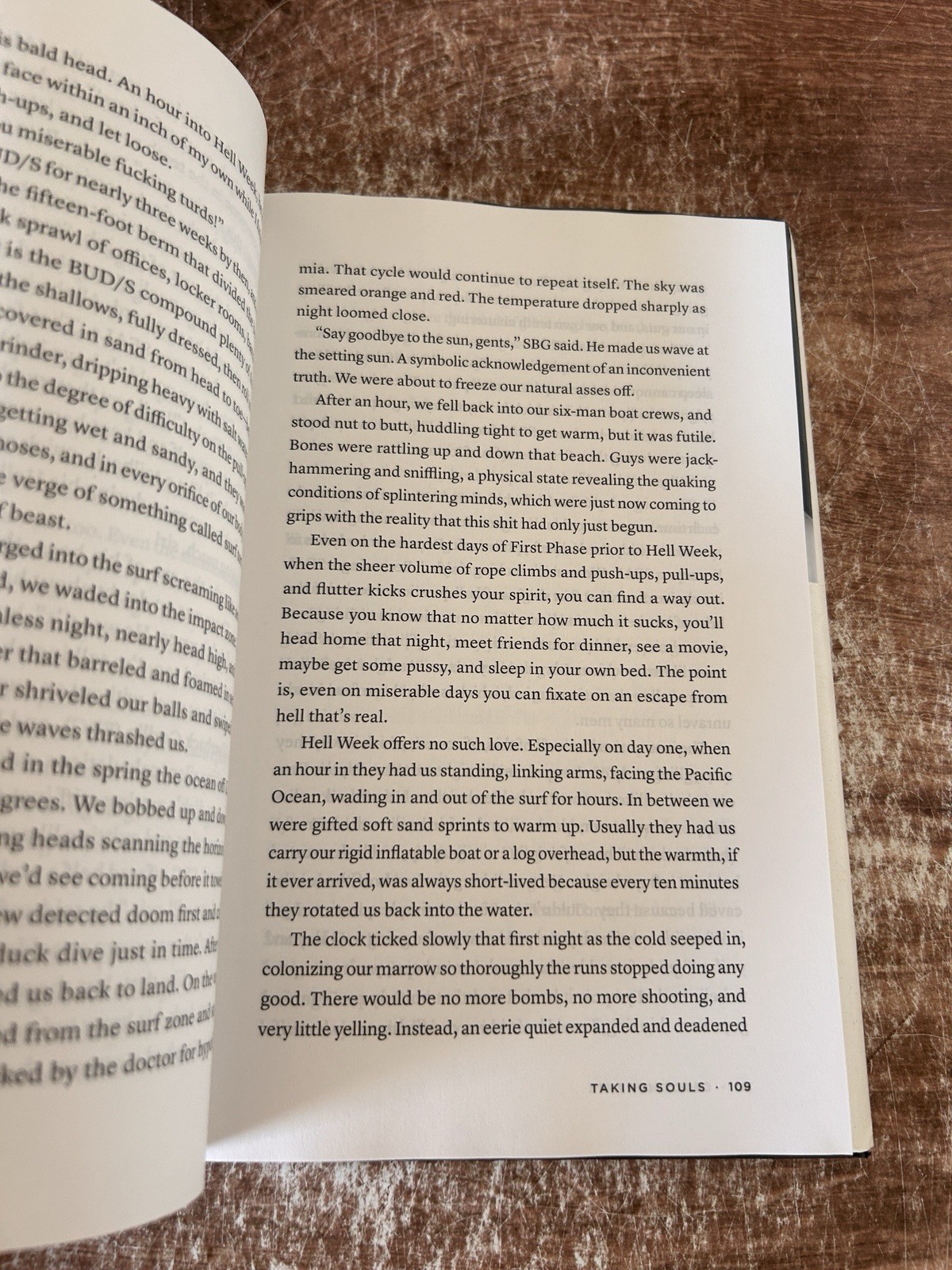 Can’t Hurt Me Book David Goggins Master Your Mind And Defy The Odds Hardcover