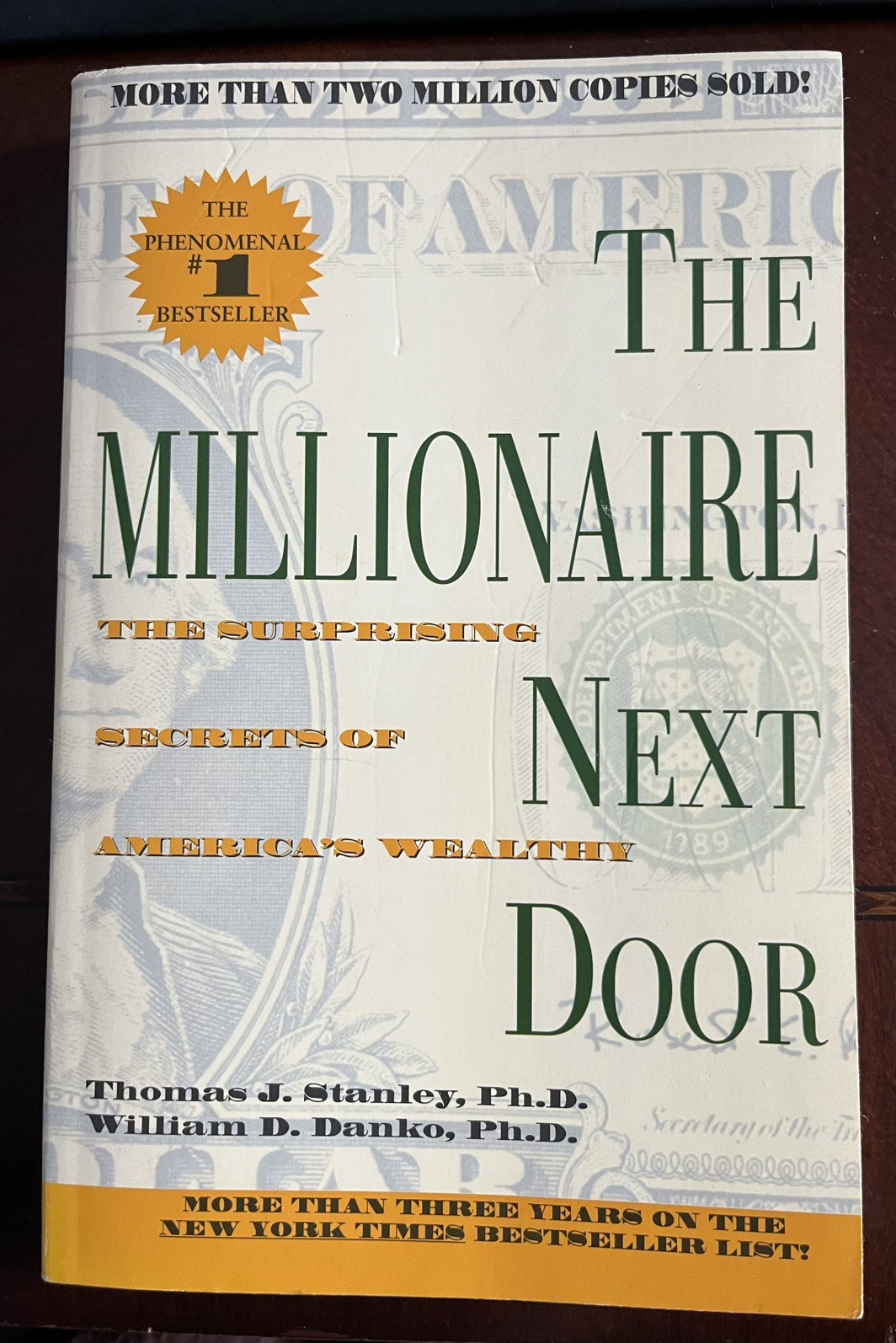 The Millionaire Next Door – Paperback By Stanley, Thomas J. NYT#1 , LIKE NEW