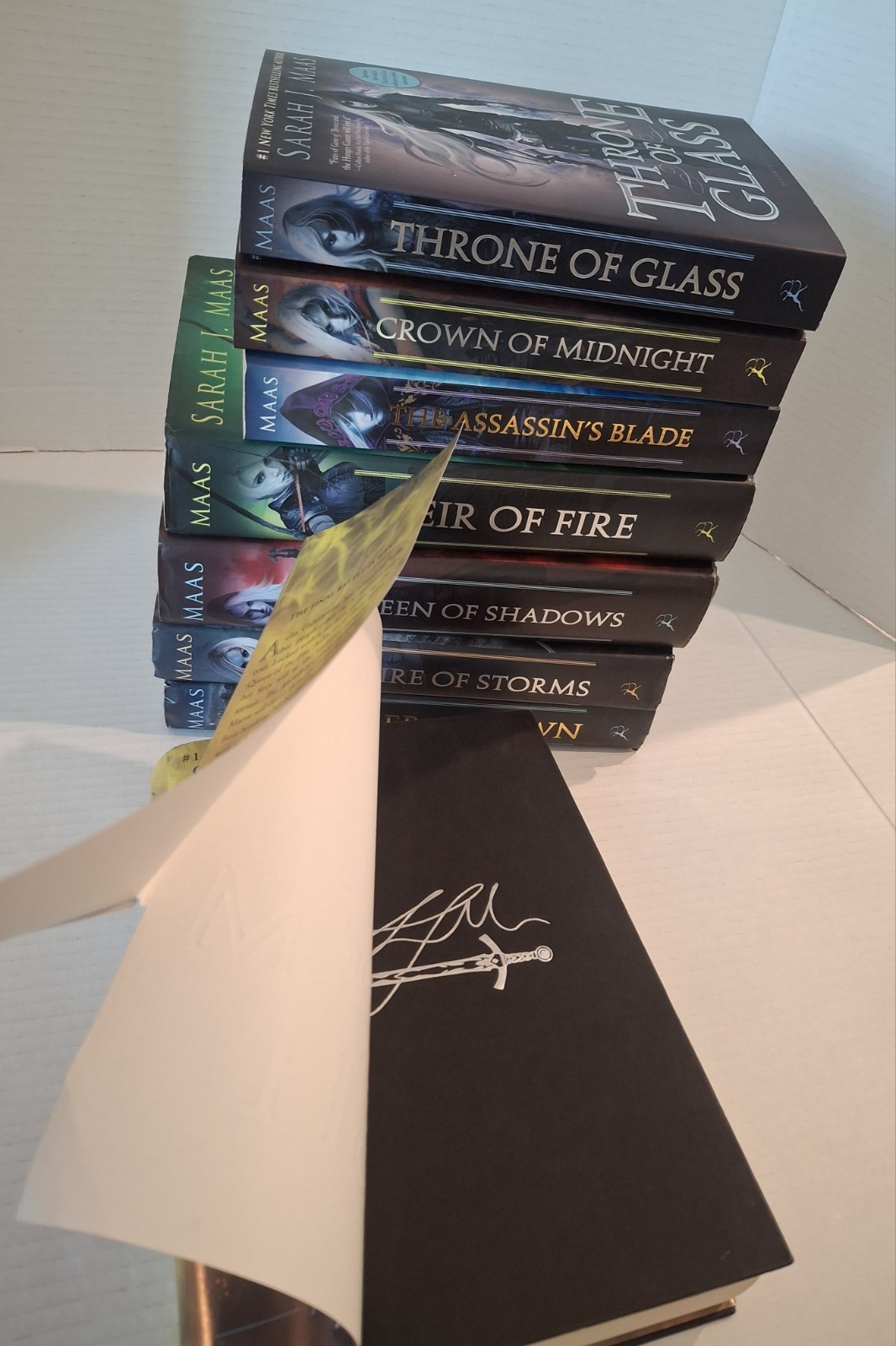 Sarah Maas Books 1-8 Complete Throne of Glass Series Read Description Lot Set