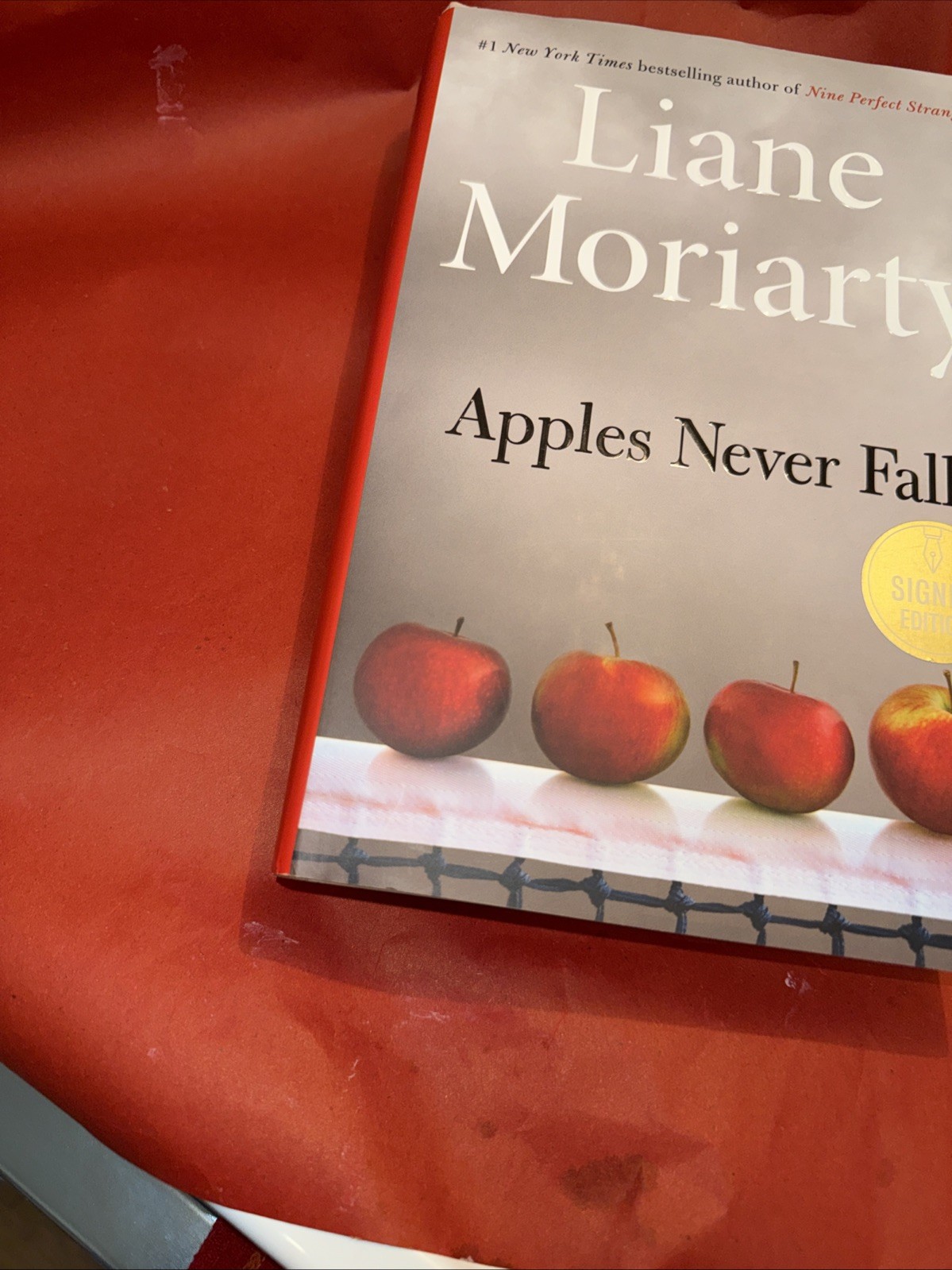 Apples Never Fall by Liane Moriarty SIGNED First Edition First Printing HC DJ