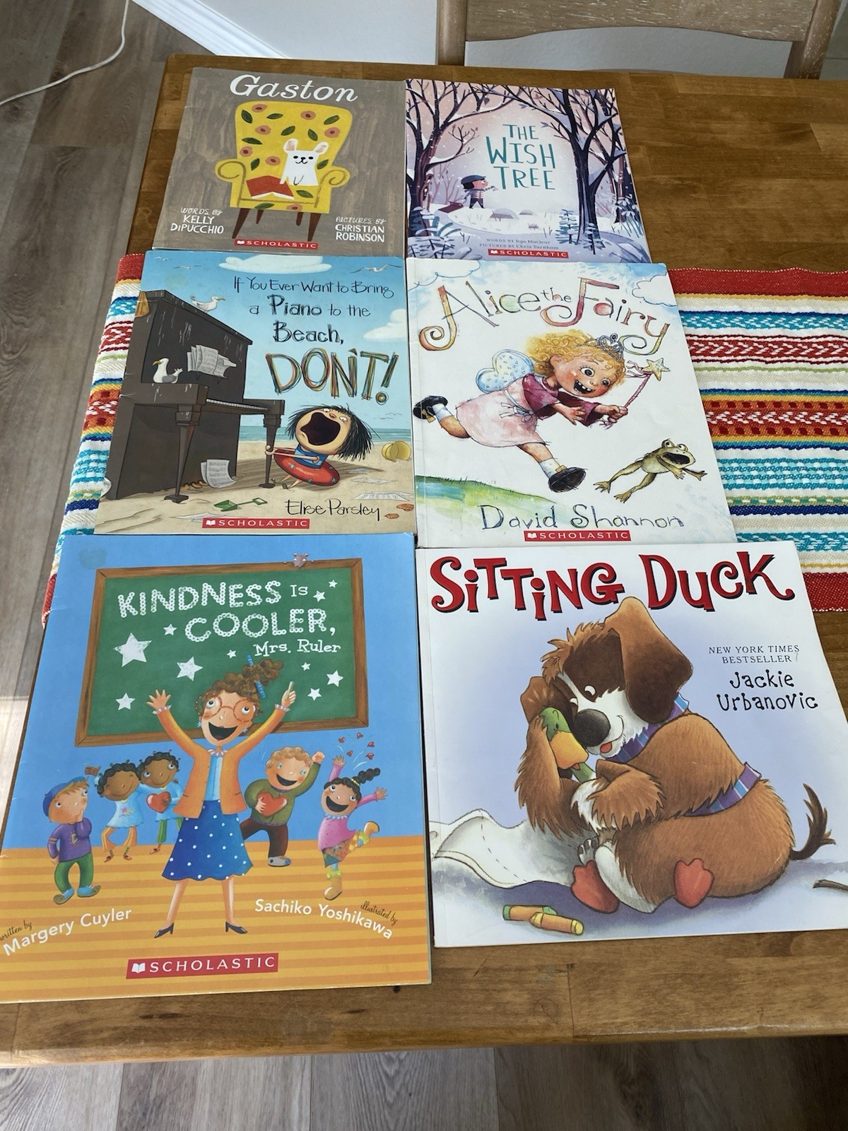 Lot Of 17 Children’s PB Picture Books| Scholastic Ages 2-8 RL 1-2