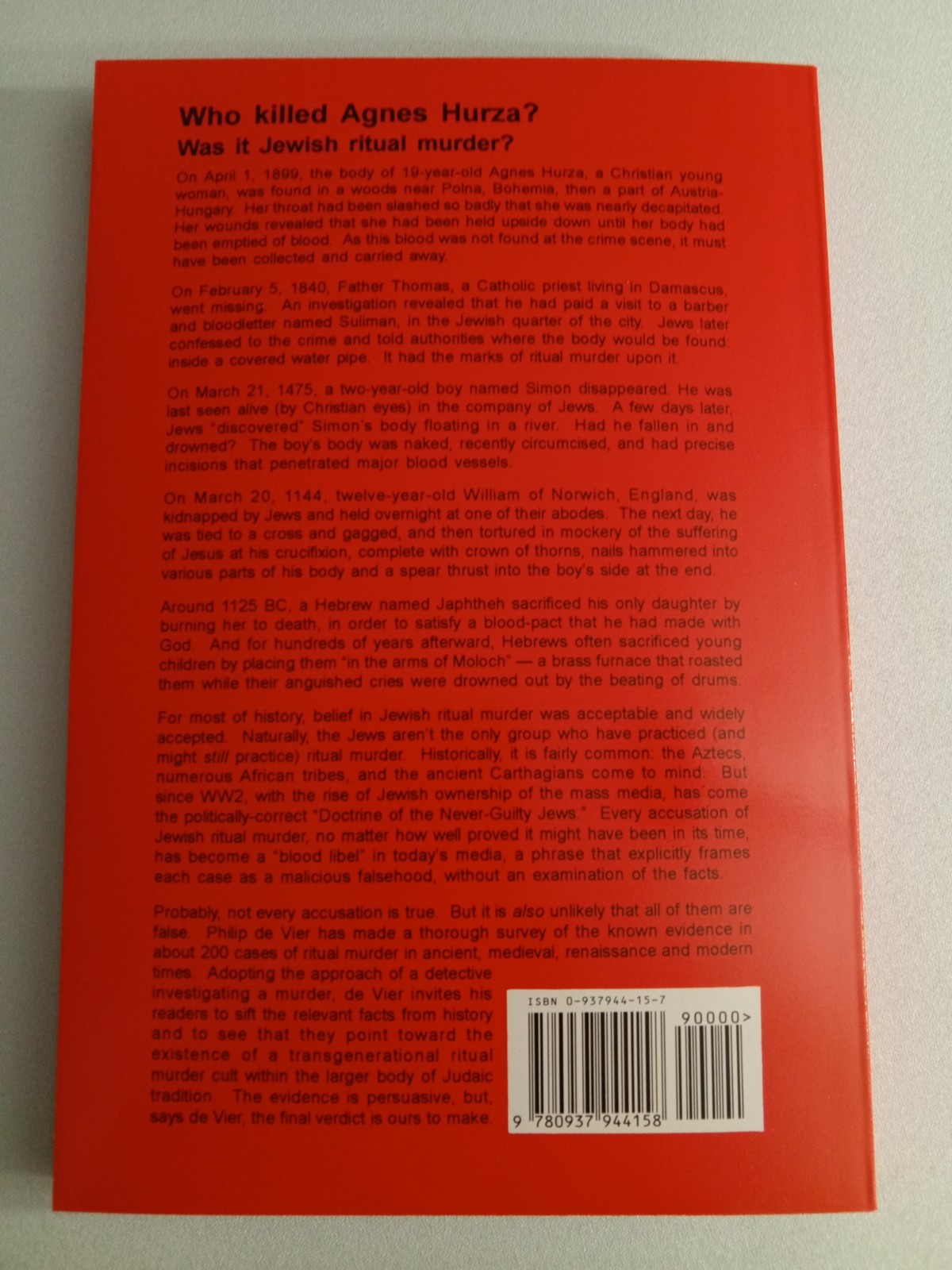 Blood Ritual: Investigative Report on Cultic Murder Cases by Philip de Vier PB