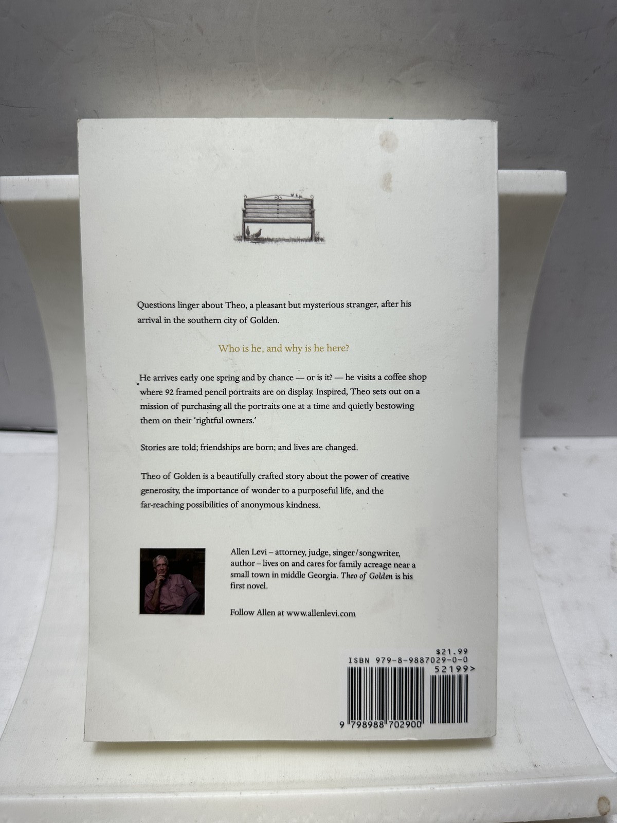 Theo of Golden Paperback 2023 by Allen Levi
