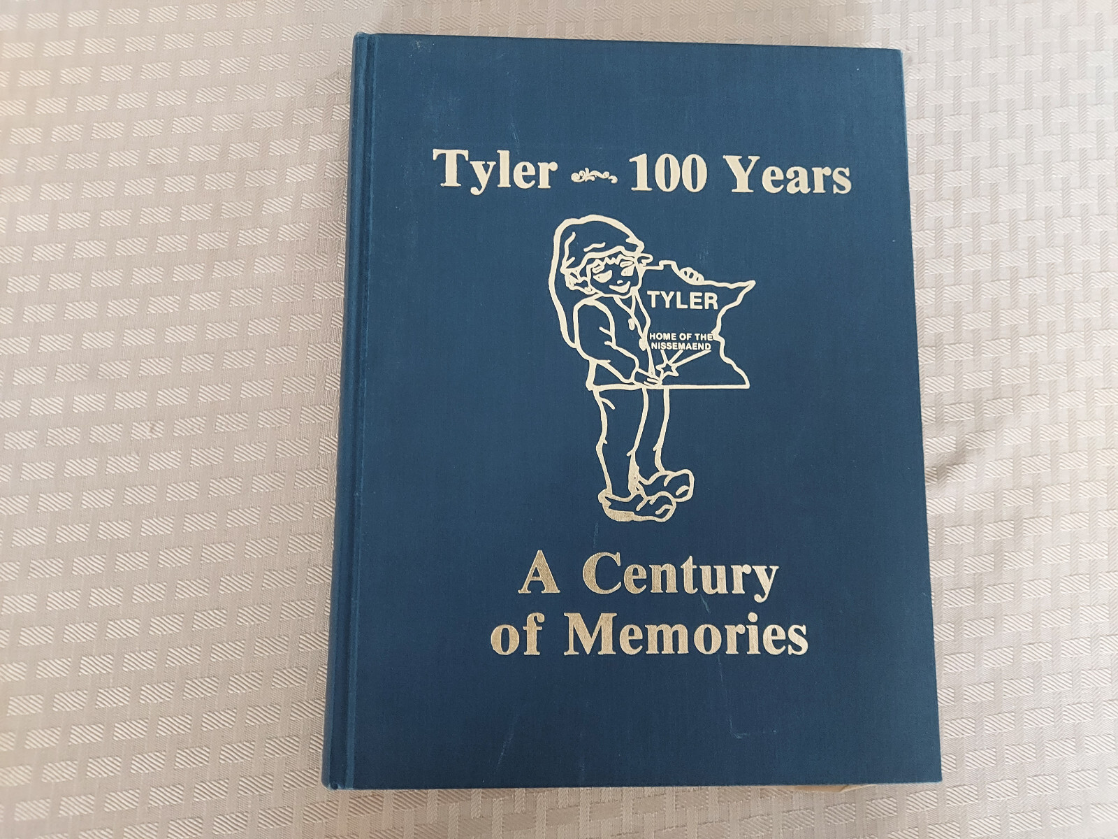 Tyler, MN “Tyler 100 Years A Century of Memories” 1987 128 Pages