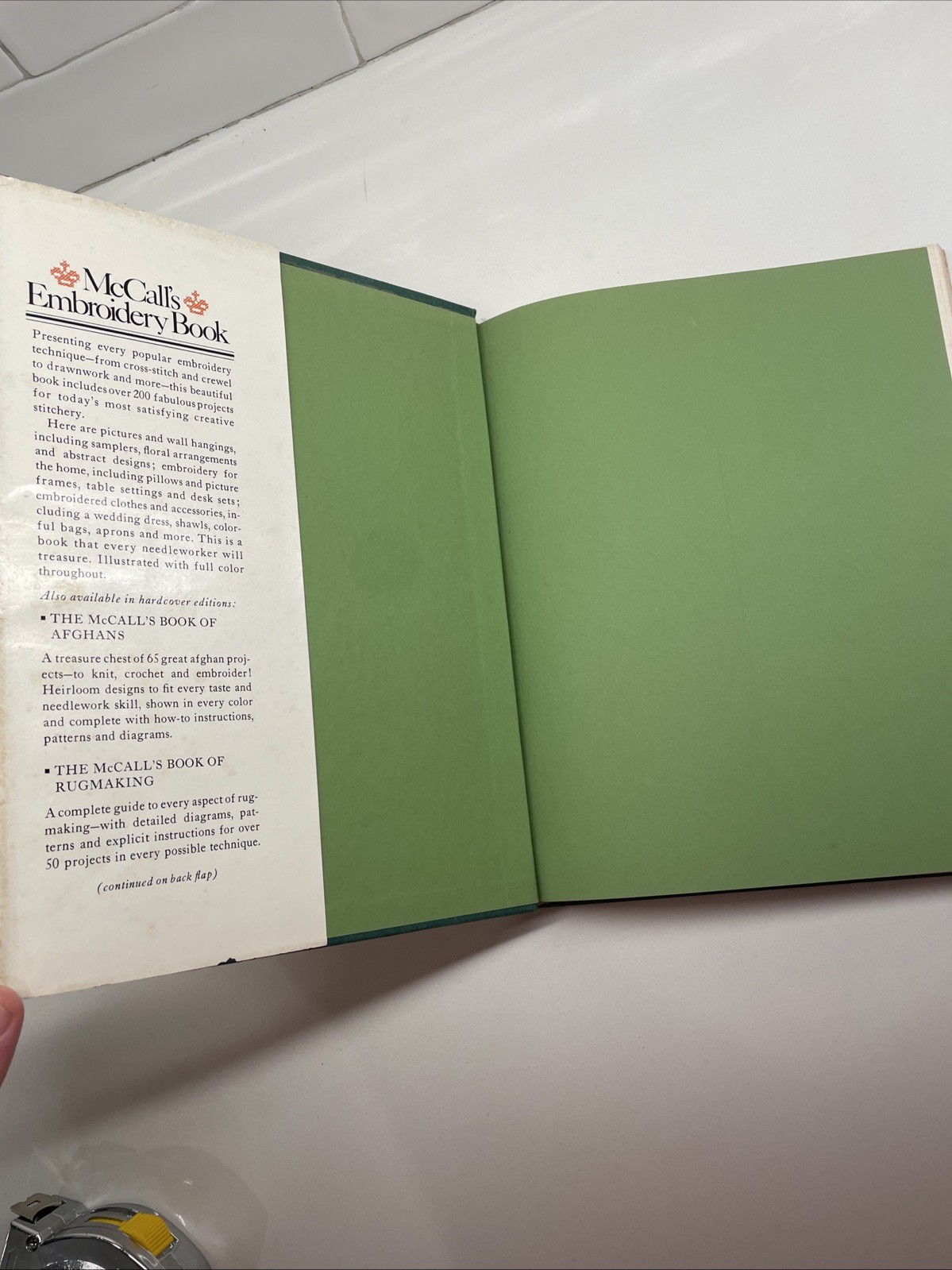 McCall’s Embroidery Book 287 pages 1976 Over 200 Ideas! Hardcover