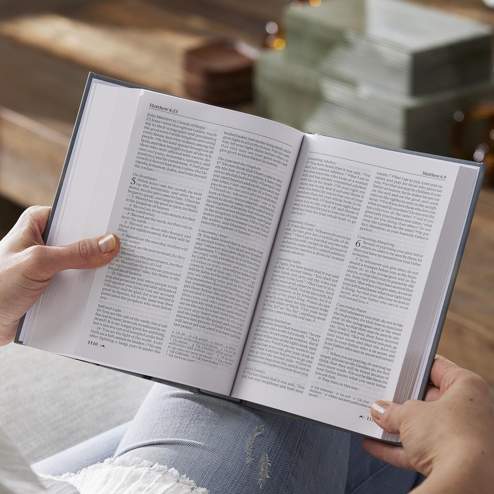 NRSV Catholic Edition Bible, Eucalyptus Paperback (Global Cover Series): Holy…