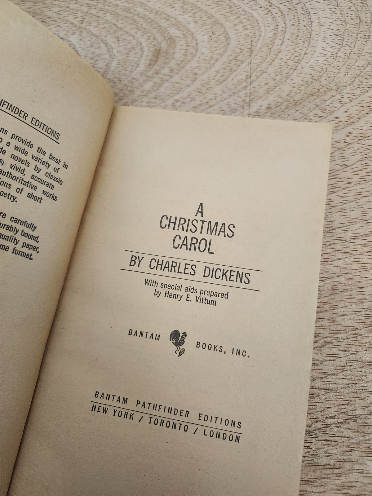 “A Christmas Carol” by Charles Dickens 1966 Bantam Pathfinder Edition Paperback