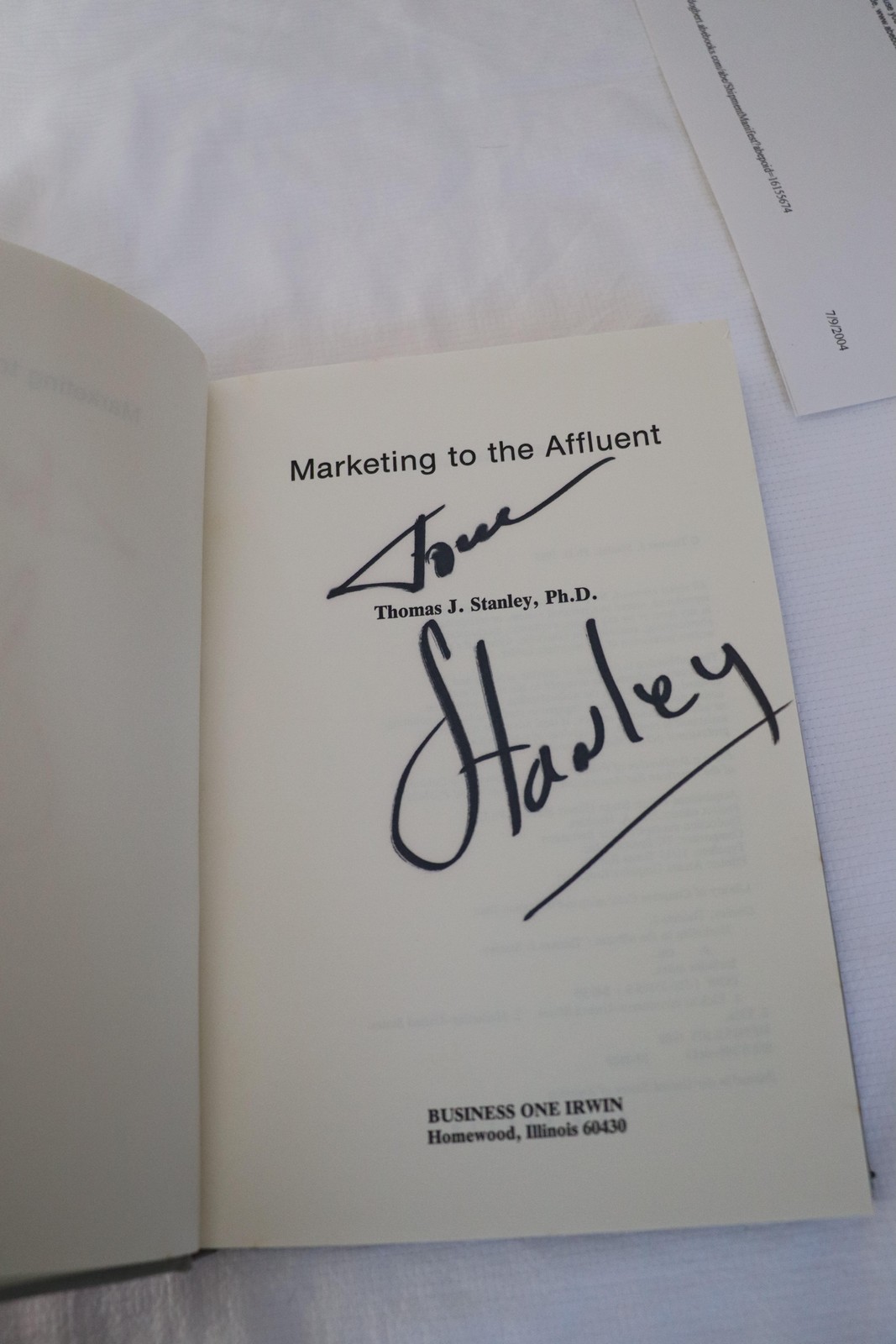 SIGNED✍️Marketing To The Affluent🔴Thomas J Stanley💵Business 1 Irwin📓HCDJ Book