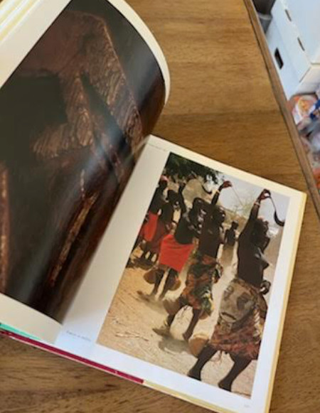 JOCELYNE ETIENNE-NUGUE Crafts and Arts of Living in the Cameroon HB 1982 Ilustra