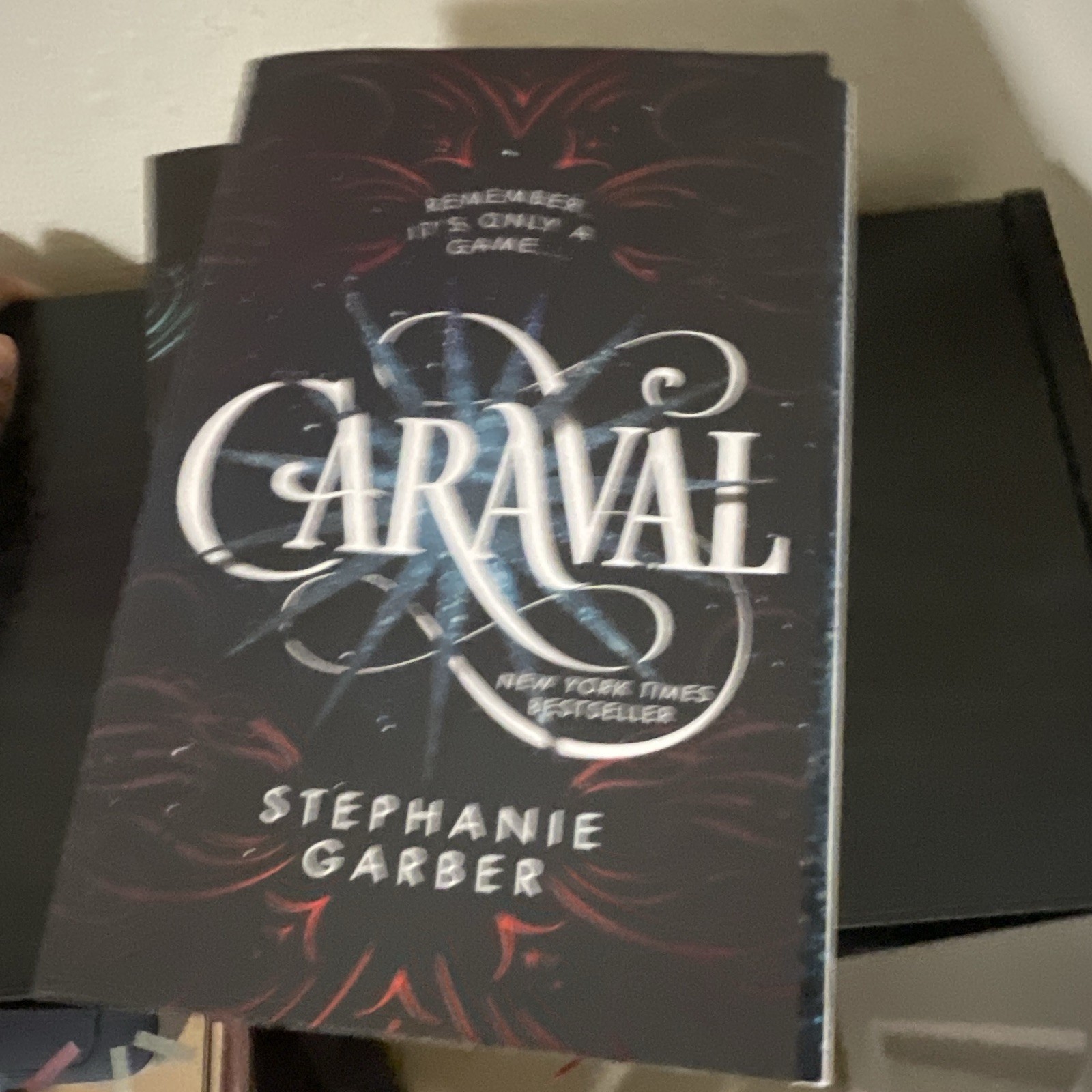 Stephanie Garber Caraval 3-Book Paperback Box Set: Caraval/Finale