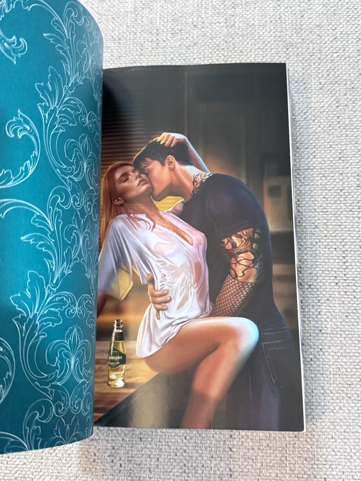 Sweet Venom By Rina Kent Barnes & Noble Exclusive Sprayed Edge Couple Art Signed