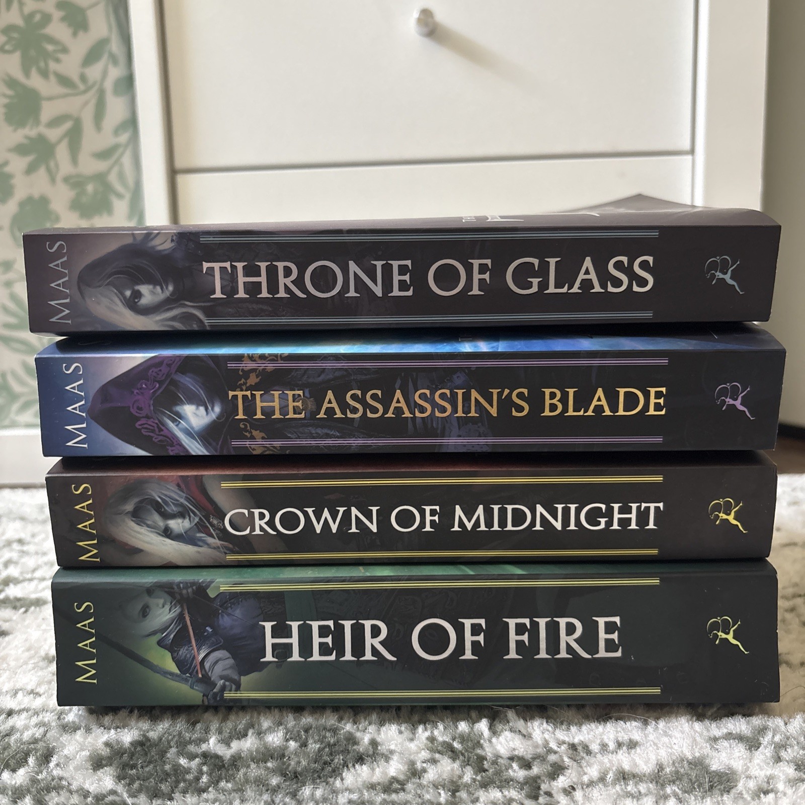 THRONE OF GLASS BY SARAH J. MAAS ALL OOP COVERS!! (Books 0.5 – 3) – Paperback