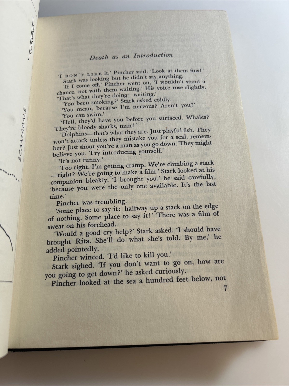 Miss Pink At the Edge of the World Gwen Moffat 1975Vintage Novel HC xlib 2928