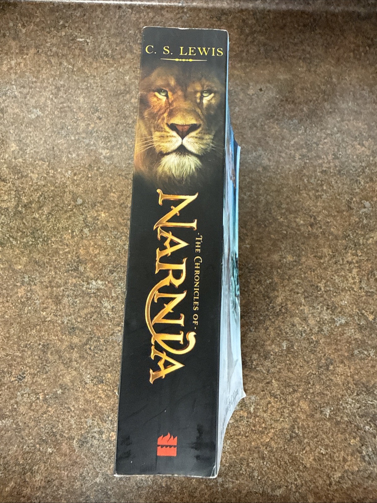 The Chronicles Of Narnia 7-in-1 Soft Cover Book