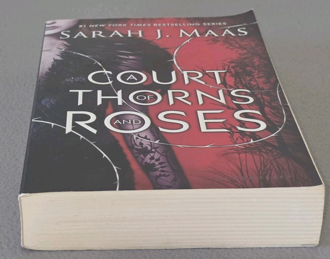 Court of Thorns & Roses by Sarah J. Maas (2016, Original OOP Cover, Paperback)