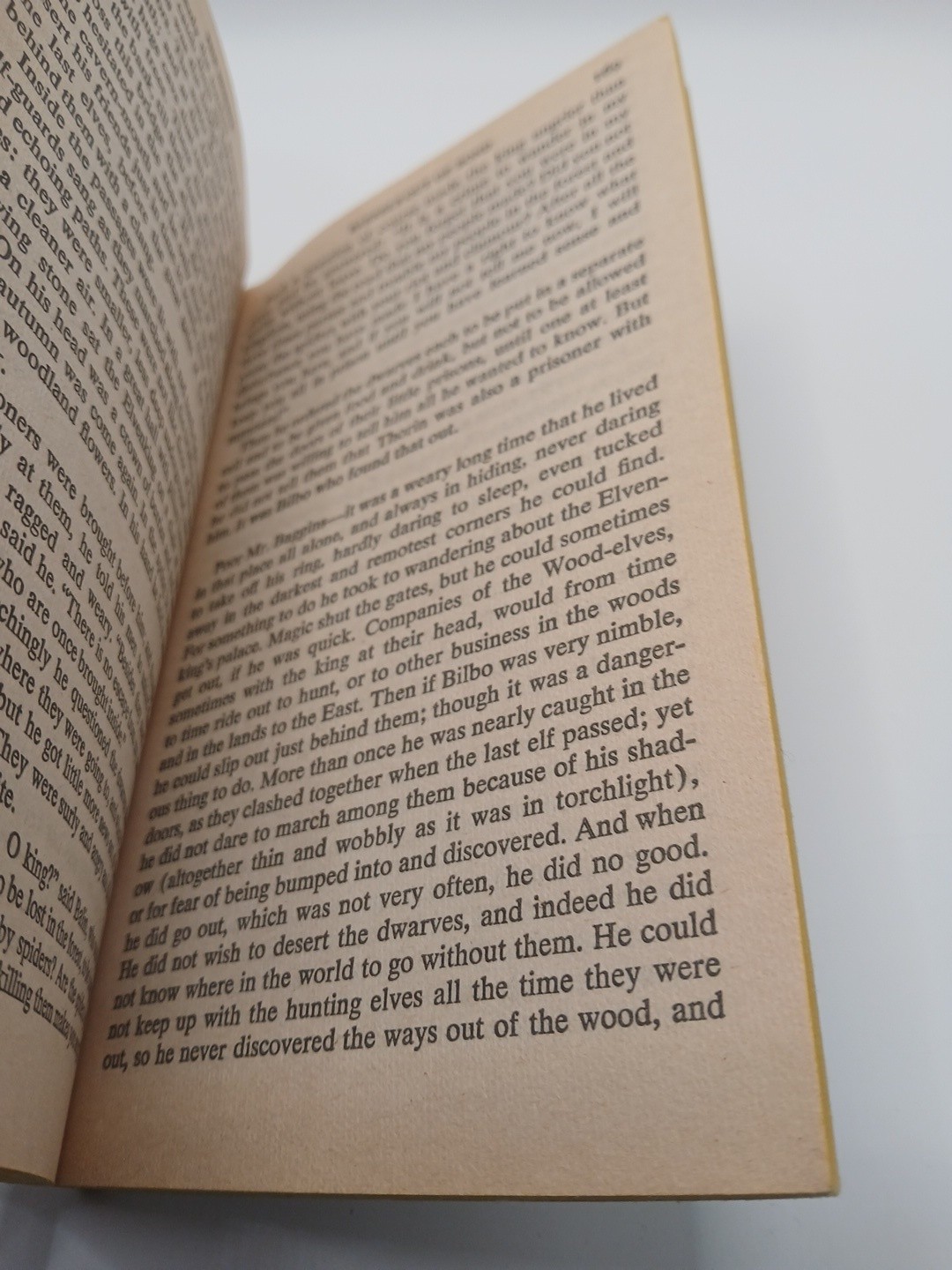 J. R. R. Tolkien The Hobbit Paperback 1985 Ballantine
