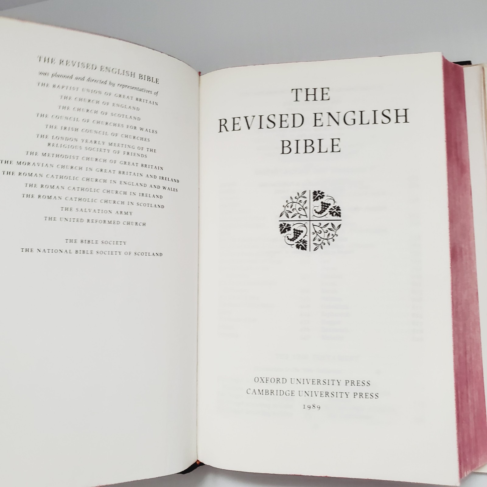 The Revised English Bible Book Oxford Cambridge Hardcover