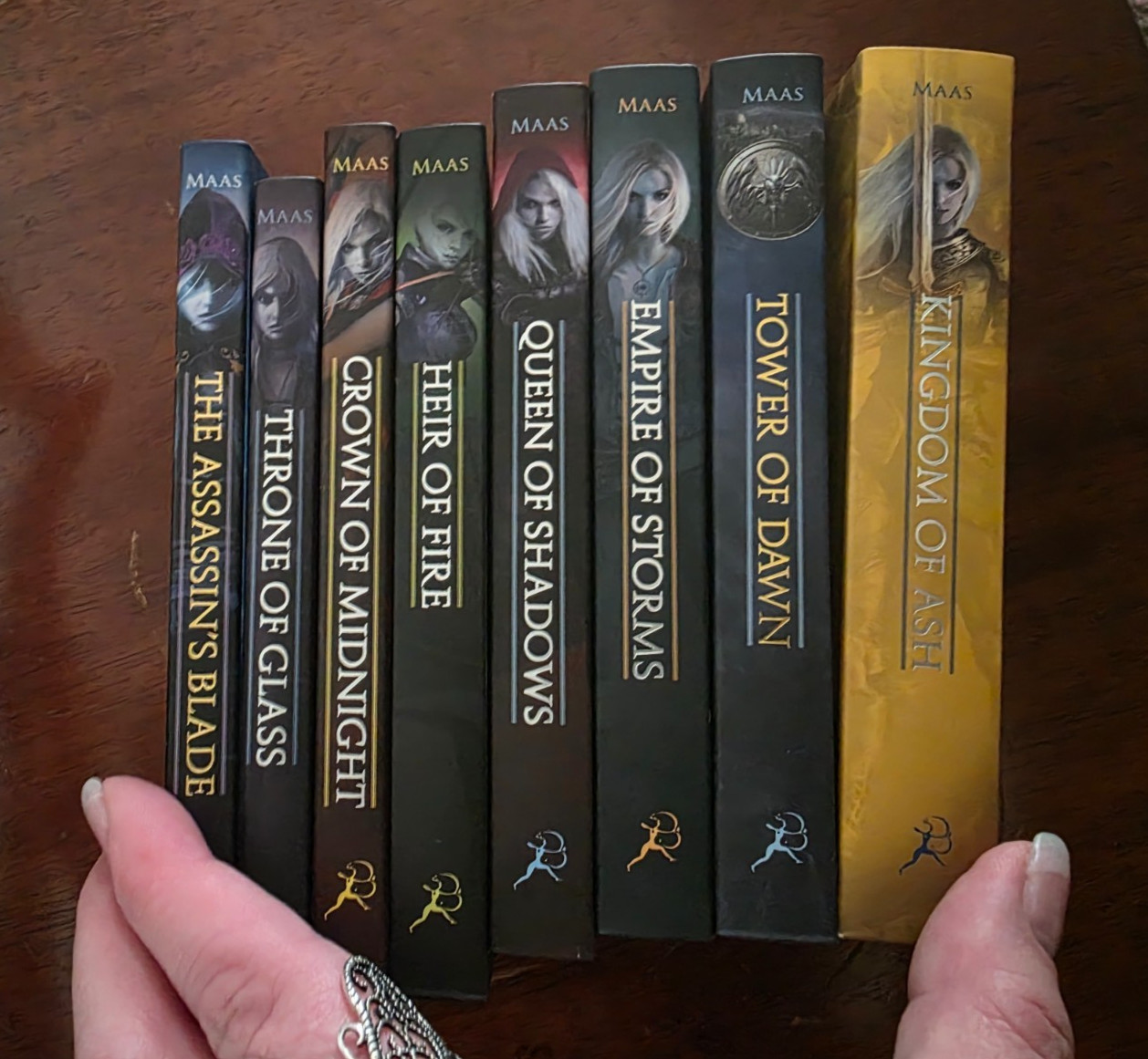 Throne of Glass Miniature Character Collection Complete Set Sarah J Maas