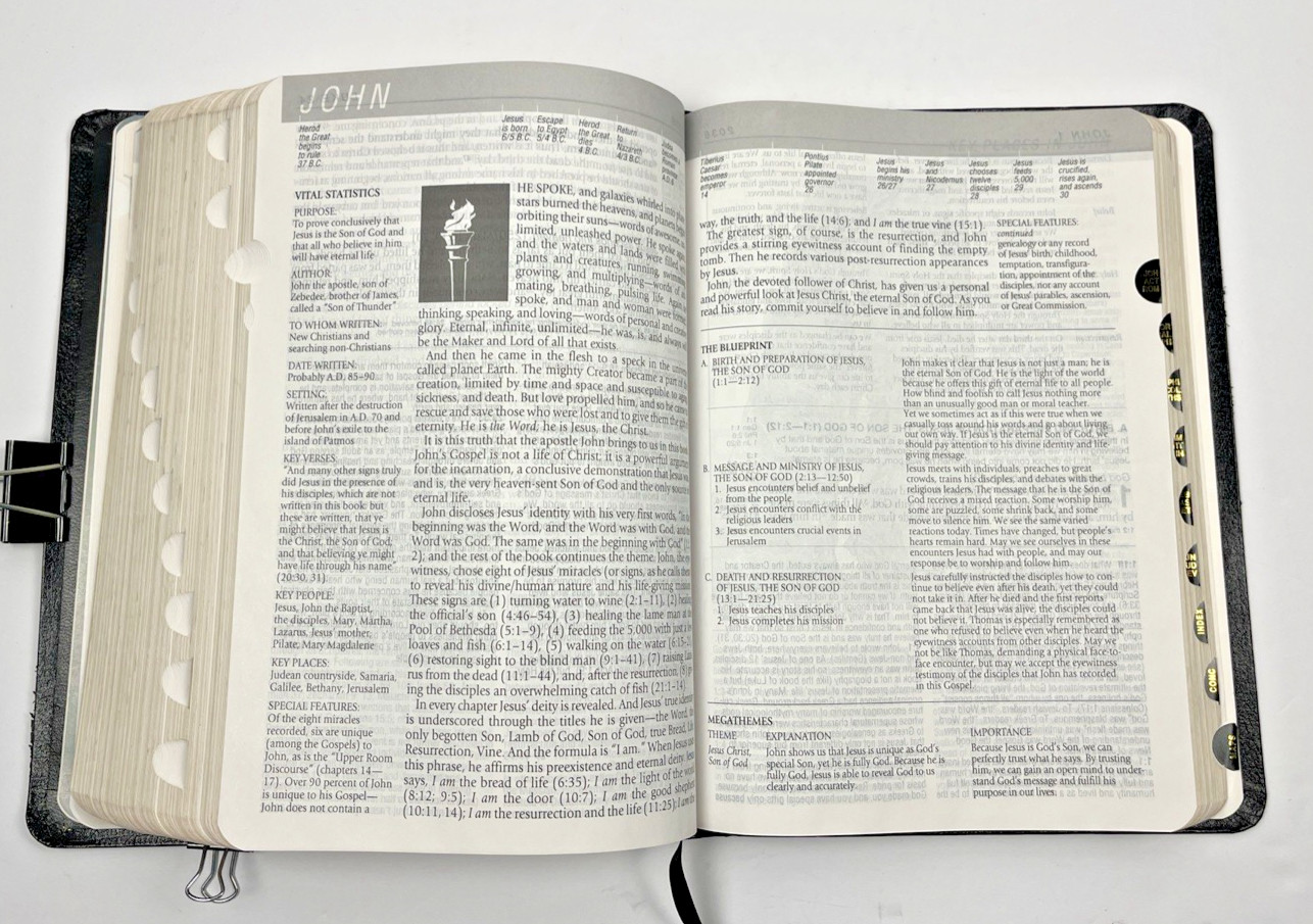 Life Application Study Bible KJV Large Print Black Bonded Leather Tyndale