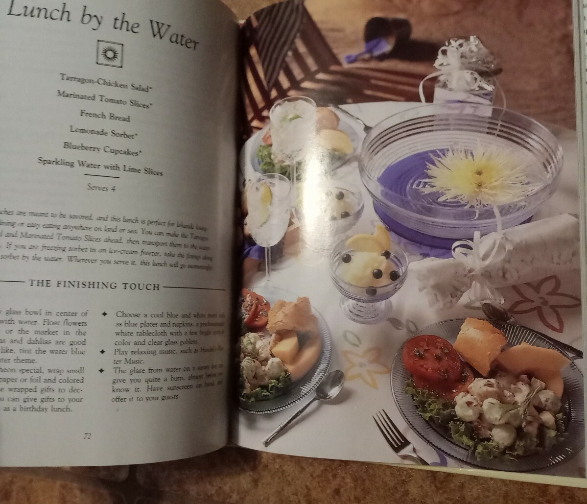 Vintage 1992 Betty Crocker’s Easy Entertaining Julie Turnbull/Editors 161 Pages
