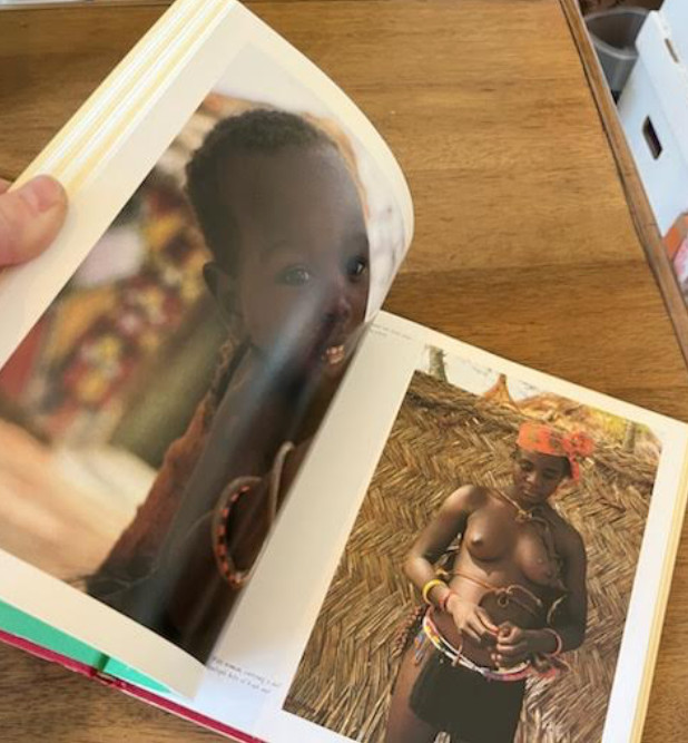 JOCELYNE ETIENNE-NUGUE Crafts and Arts of Living in the Cameroon HB 1982 Ilustra