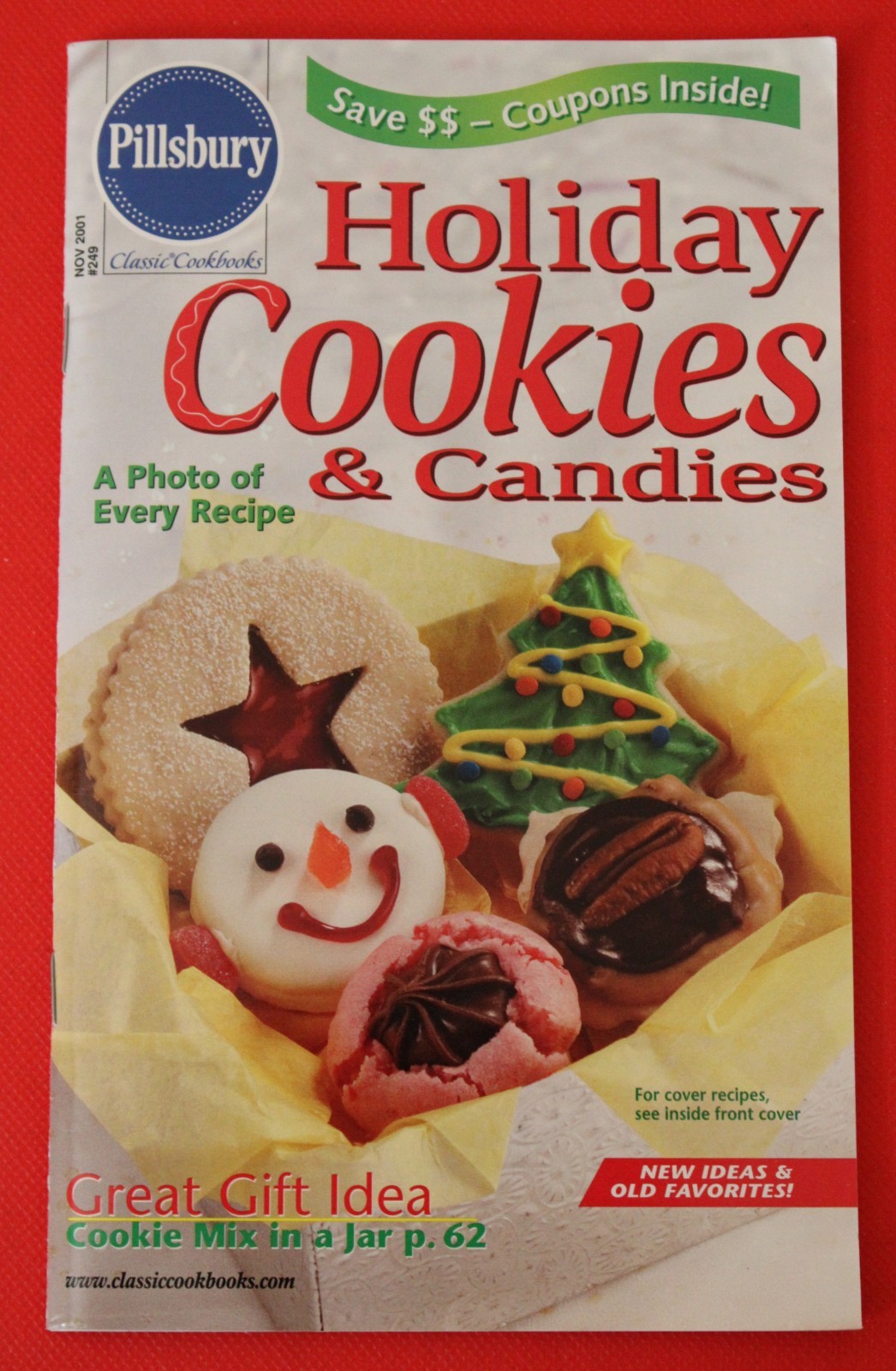 Pillsbury Cookbook Booklets AND a Hard to Find Slip Cover – Holiday Cooking