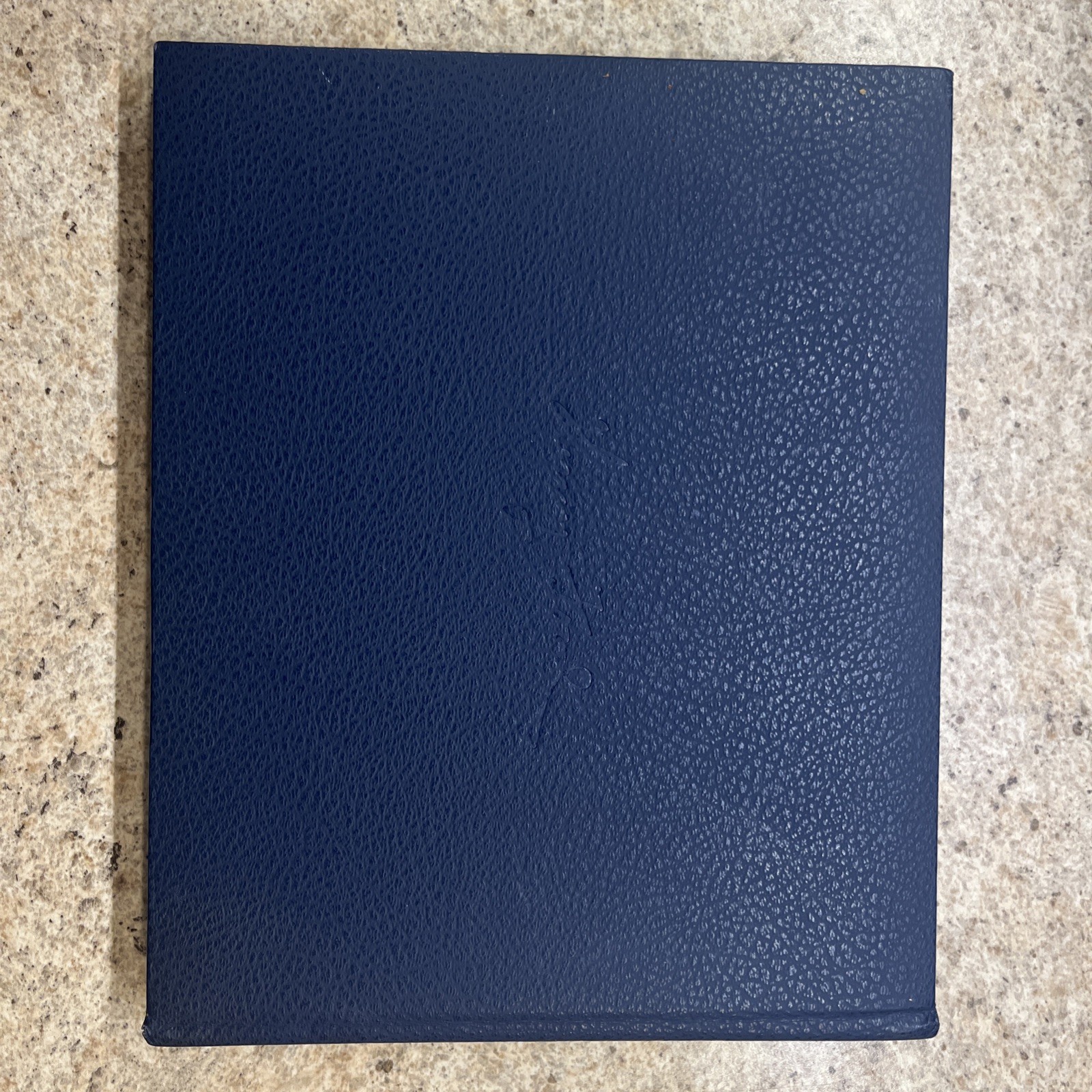 Cars That Henry Ford Built Hardcover Beverly R. Kimes (927)