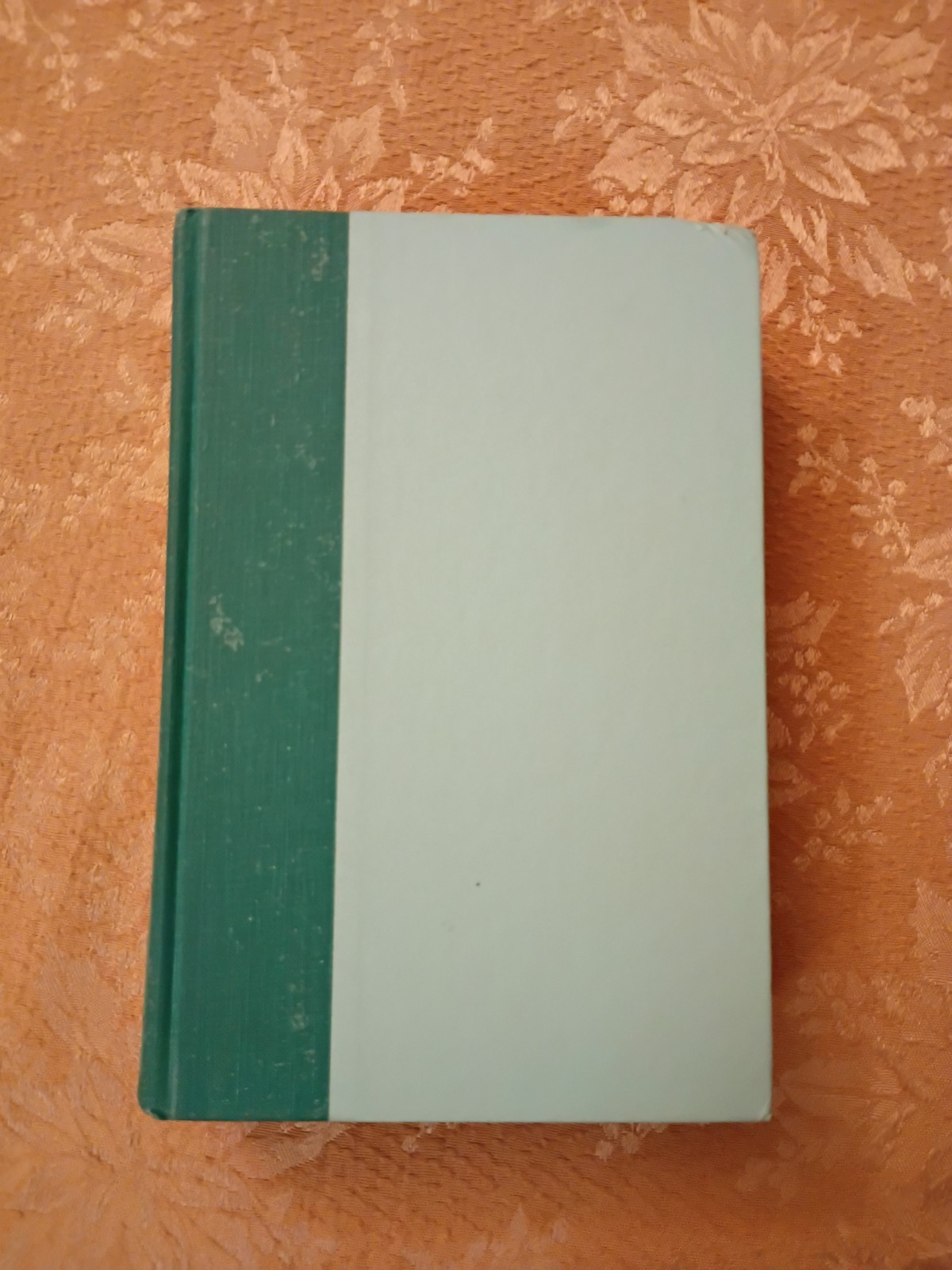Best-in-Books 1959 Nine Coaches Waiting Mary Stewart Hardcover Anthology Book