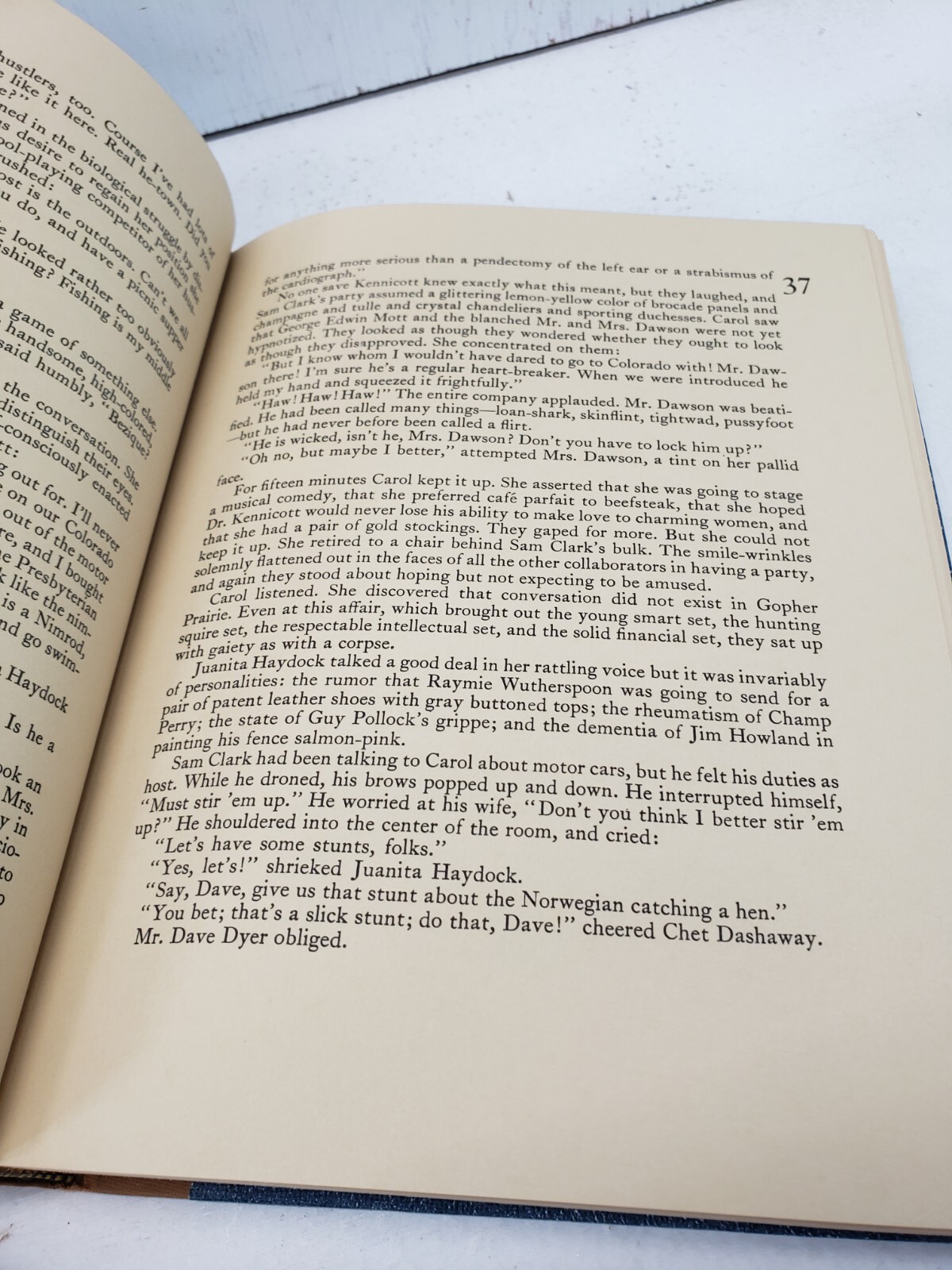 Main Street by Sinclair Lewis Book The Heritage Club Sandglass 1970