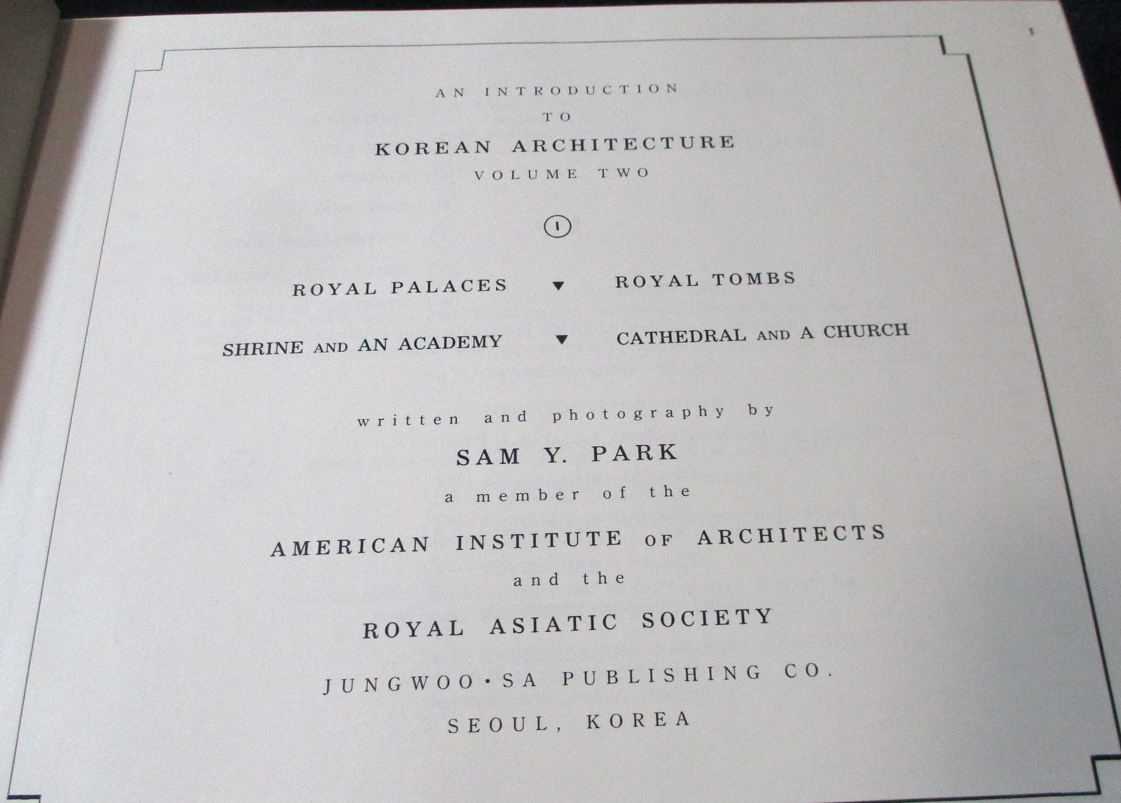 KOREAN ARCHITECTURE 2VHCs SIGNED SAM PARK Limited Edition of 2000