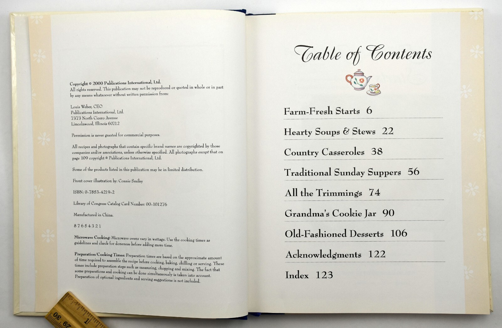 Grandma’s Classic Recipes 2000 – HC Hardcover, 126 pages VG+ L@@K