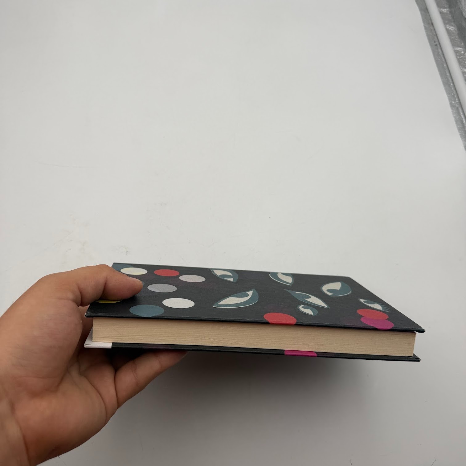 After Dark: Murakami’s Atmospheric Masterpiece Murakami Collectible Classics HC